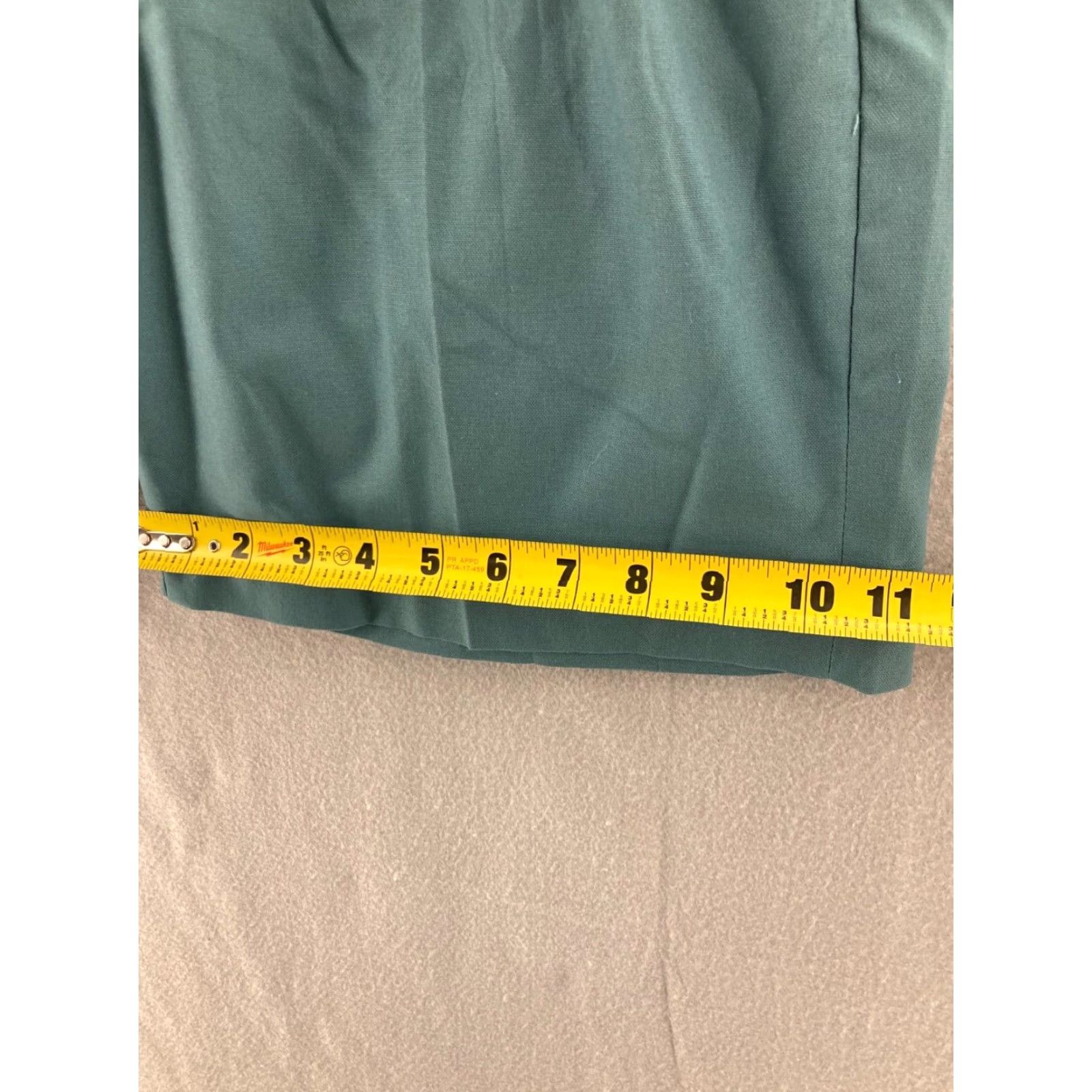 Vintage VINTAGE Knightsbridge Shorts Mens 30 Khaki Green Flat Front Wrinkle-Resistant Casual 90s, American, Fall Spring Summer Winter, Men Size US 30 / EU 46 - 5 Thumbnail