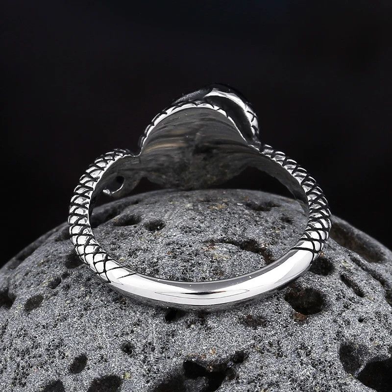 Japanese Brand × Jewelry × Vintage Stainless Steel Snake With Stone Ring Size ONE SIZE - 4 Thumbnail