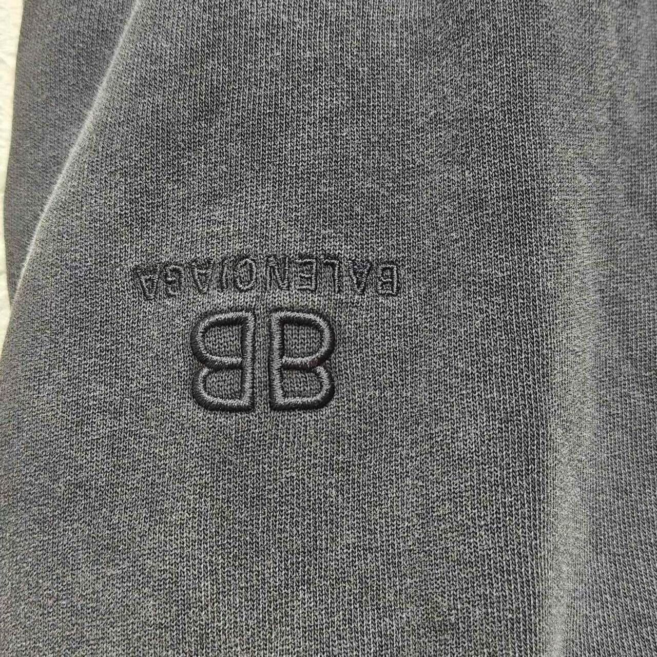 Balenciaga Balenciaga Casual Sweatpants with Hoodie Detail Size US 26 / EU 42 - 4 Thumbnail