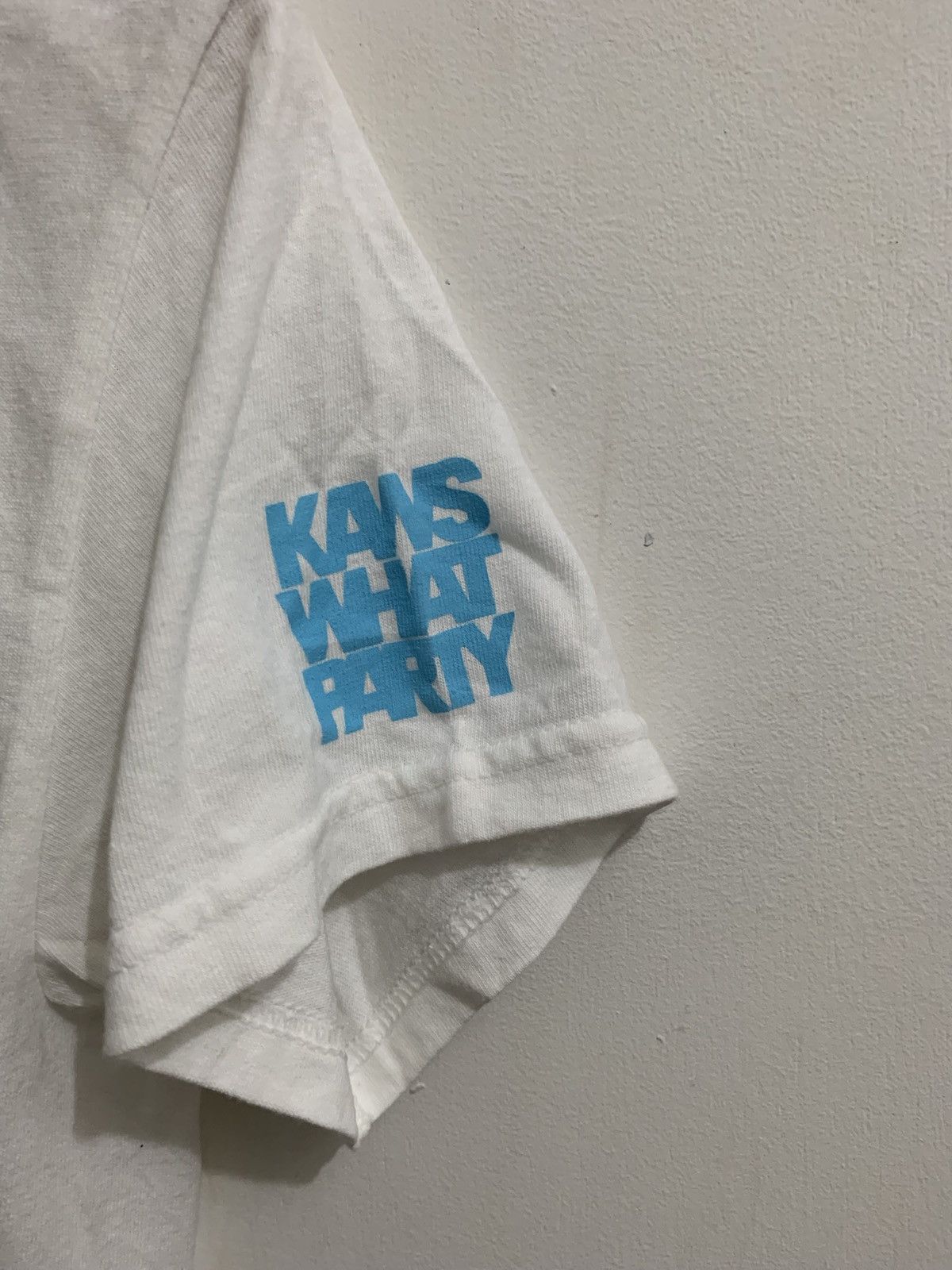 Japanese Brand × Kaws KAWS : WHAT PARTY Size US S / EU 44-46 / 1 - 3 Thumbnail