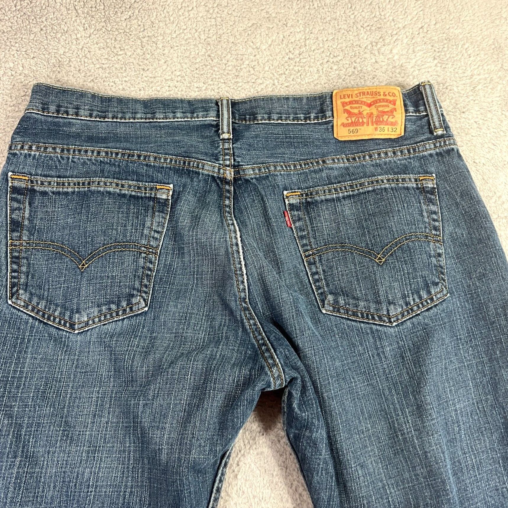 Levi's VINTAGE Levi's 569 Baggy Jeans Men's 38x30 Relaxed Fit Dark Blue Denim Wide-Leg Pants Size US 38 / EU 54 - 6 Thumbnail