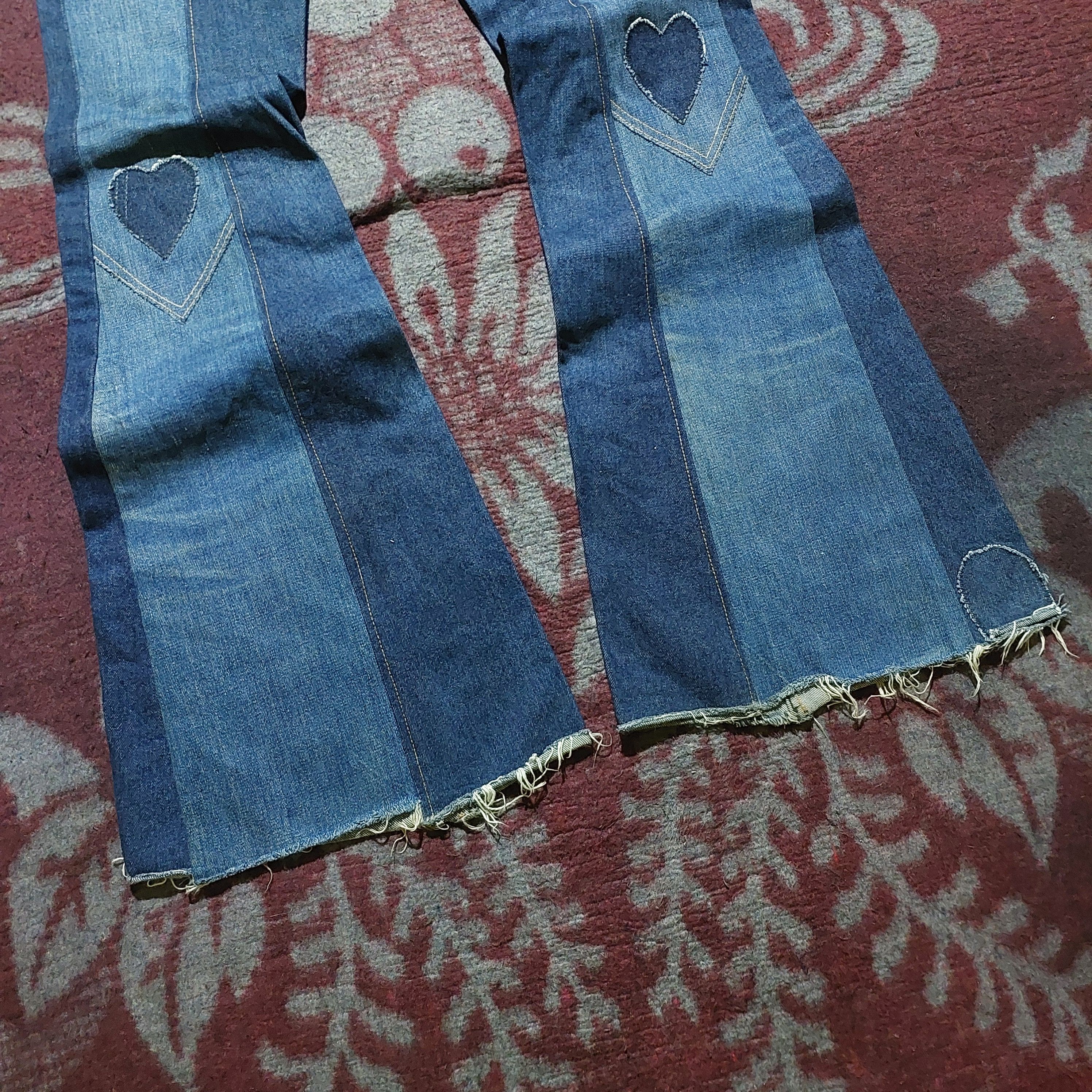 GOA Vintage Bigstone Genuine indigo denim bell bottom jeans Size US 28 / EU 44 - 7 Thumbnail