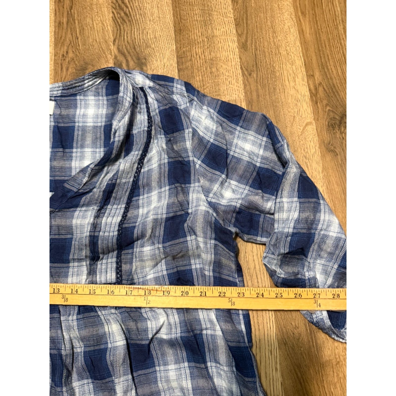 Wrangler Wrangler Shirt Women's XXL Blue White Plaid 3/4 Sleeve V-neck Casual Shirt Womens Size XXL / US 16-18 / IT 52-54 - 6 Thumbnail