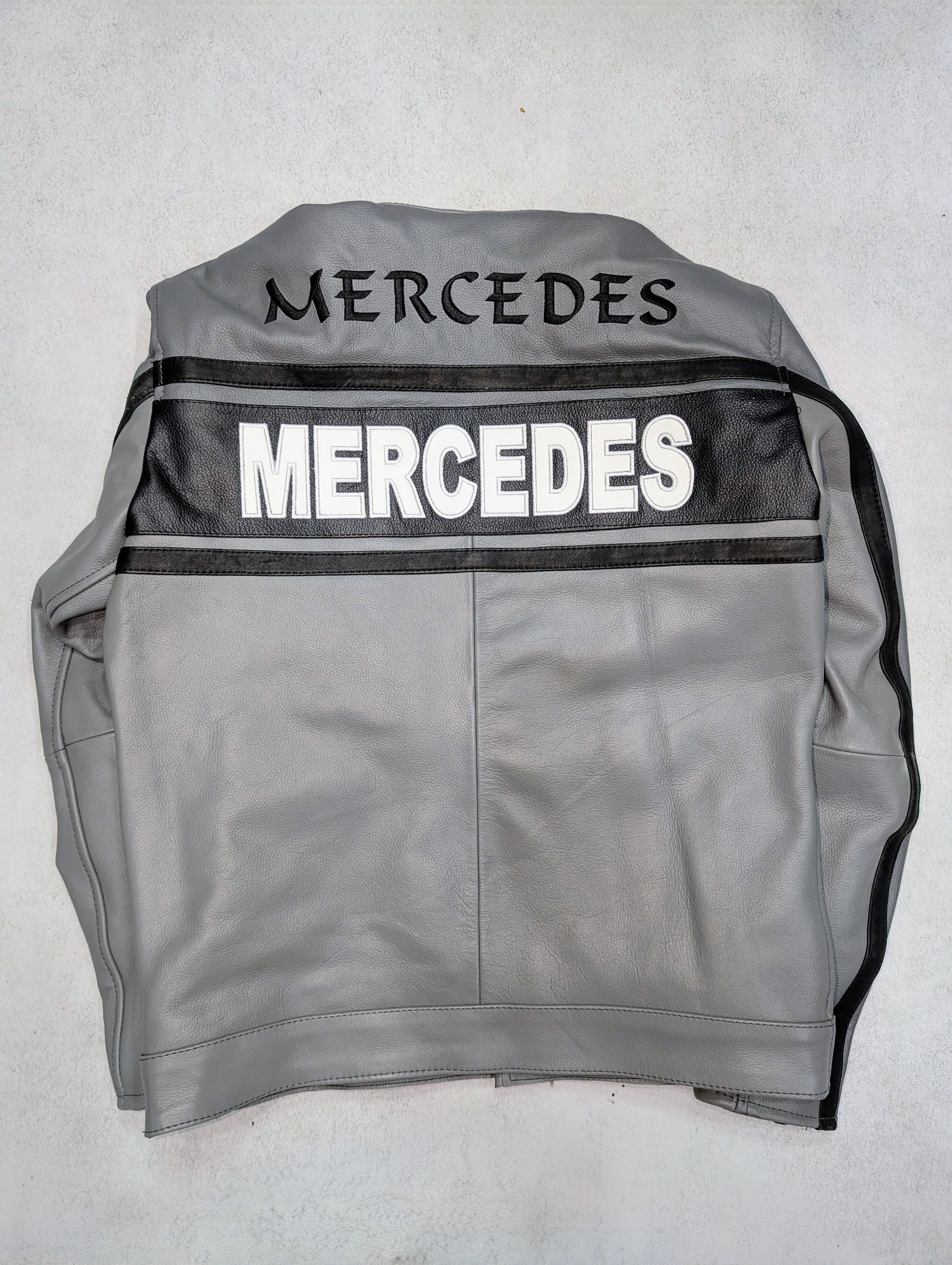 Formula 1 💥 Mercedes Benz 💥 Grey Racing Leather Jacket Streetwear Size US L / EU 52-54 / 3 - 2 Thumbnail