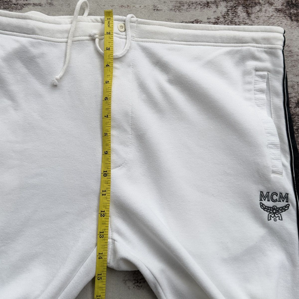 MCM MCM LOGO EMBROIDERED SIDE STRIPE SWEATPANTS Size US 44 / EU 60 - 16 Thumbnail