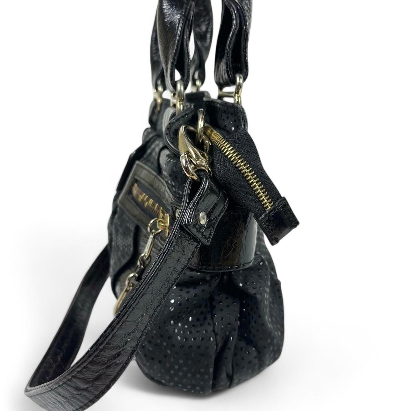 chloma Chloé - Black Leather Shoulder Bag Gold Zipper Size ONE SIZE - 3 Thumbnail