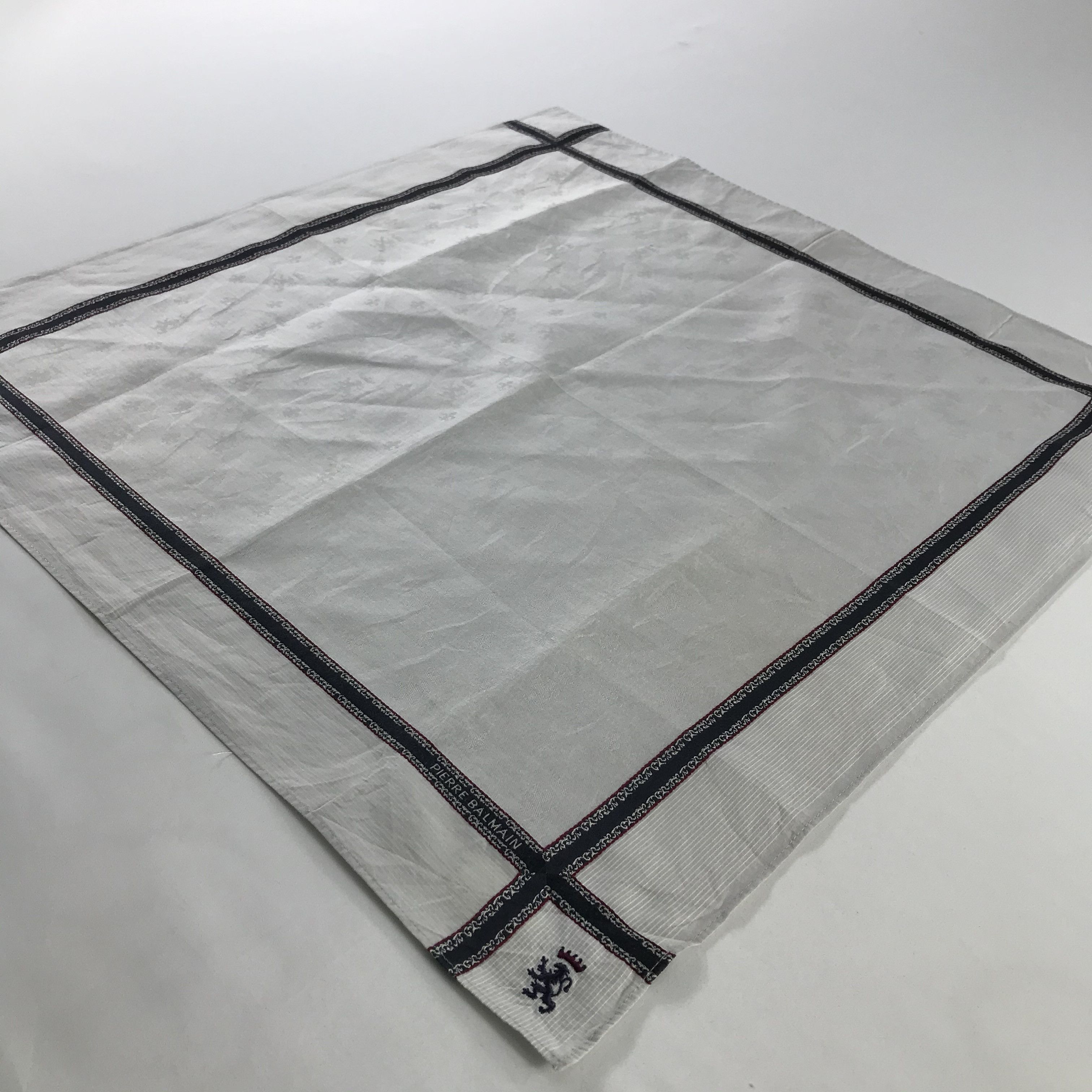 Pierre Balmain × Vintage Pierre Balmain Bandana / Handkerchief / Neckerchief - S635 Size ONE SIZE - 2 Thumbnail