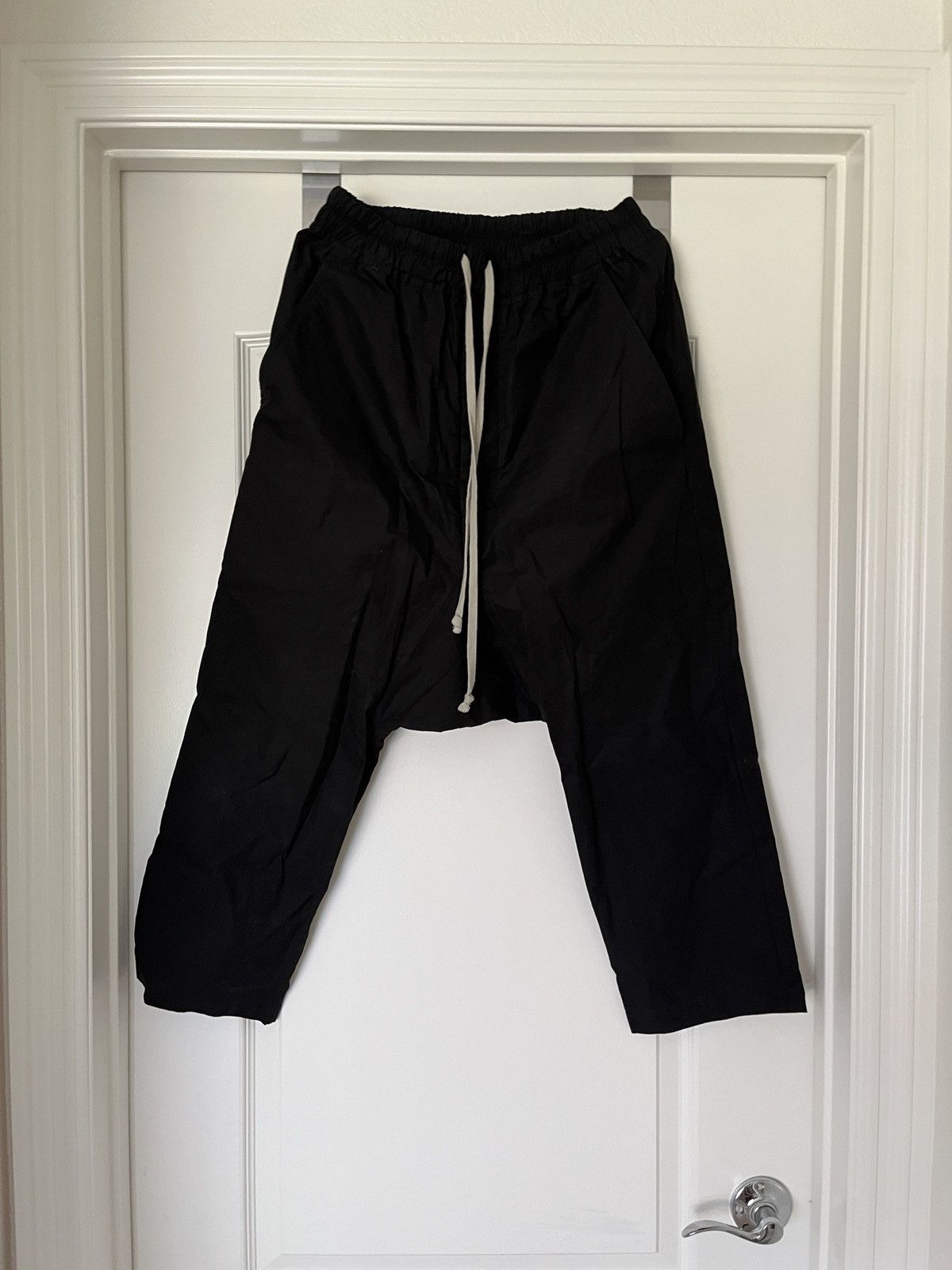 Rick Owens Rick Owens Cropped Drawstring Pants Size US 30 / EU 46 - 1 Thumbnail