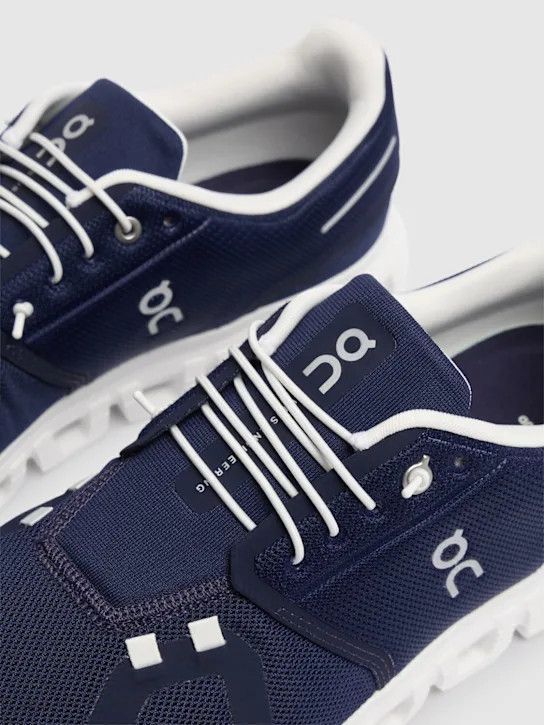 o1lsvrm0425 Cloud 6 Sneakers in Midnight White