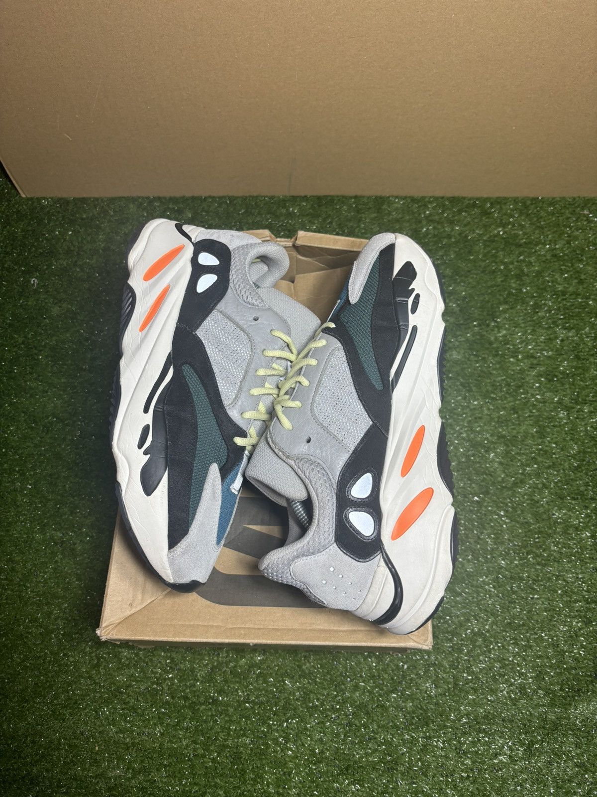 Adidas Yeezy 700 wave runner Size US 11 / EU 44 - 1 Thumbnail