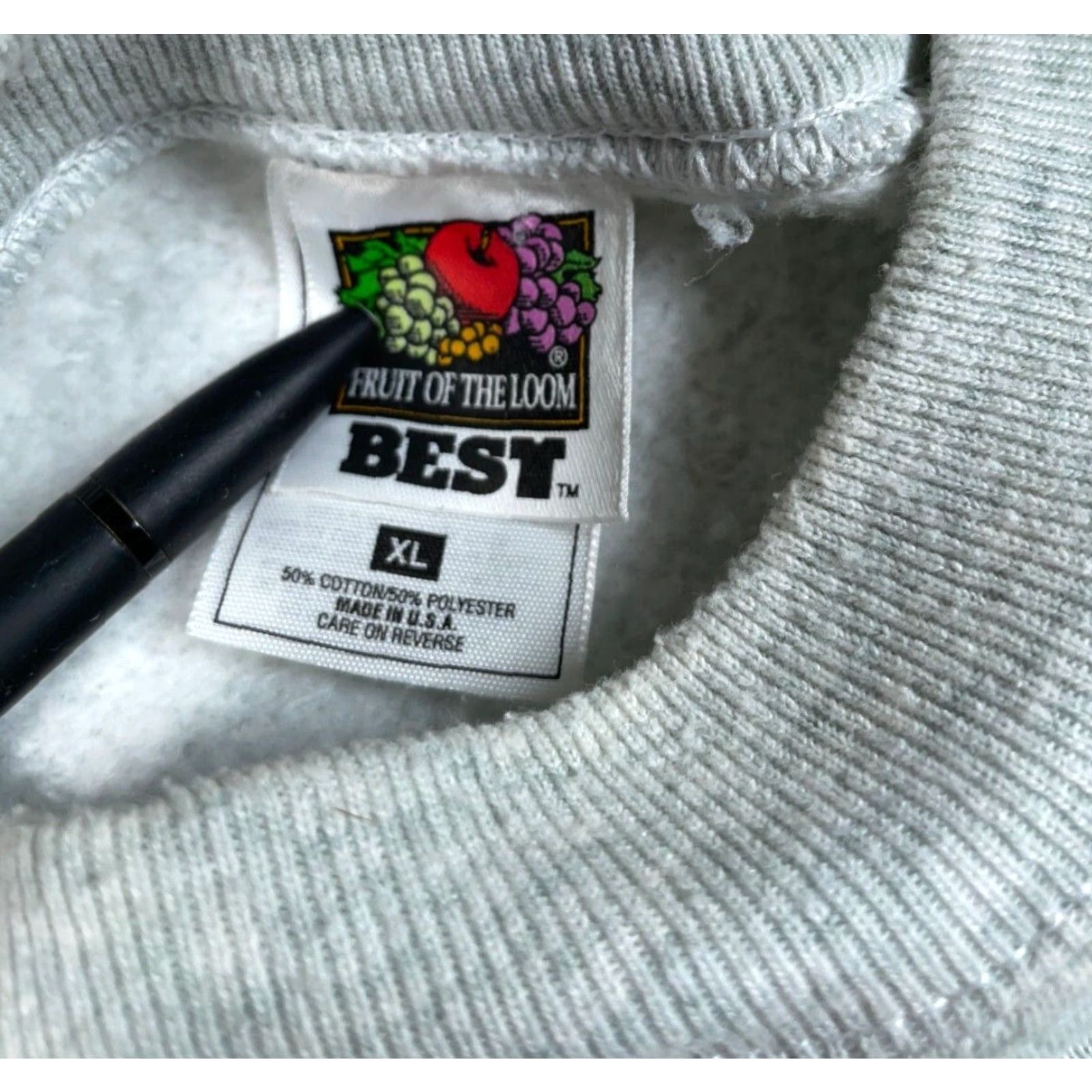 Fruit Of The Loom VINTAGE Hopper Medieval Graphic Sweatshirt Adults XL Gray 50/50 Fruit of the Loom Castle Knight Logo Retro Graphic Print Men XL Sweatshirt Size US XL / EU 56 / 4 - 3 Thumbnail