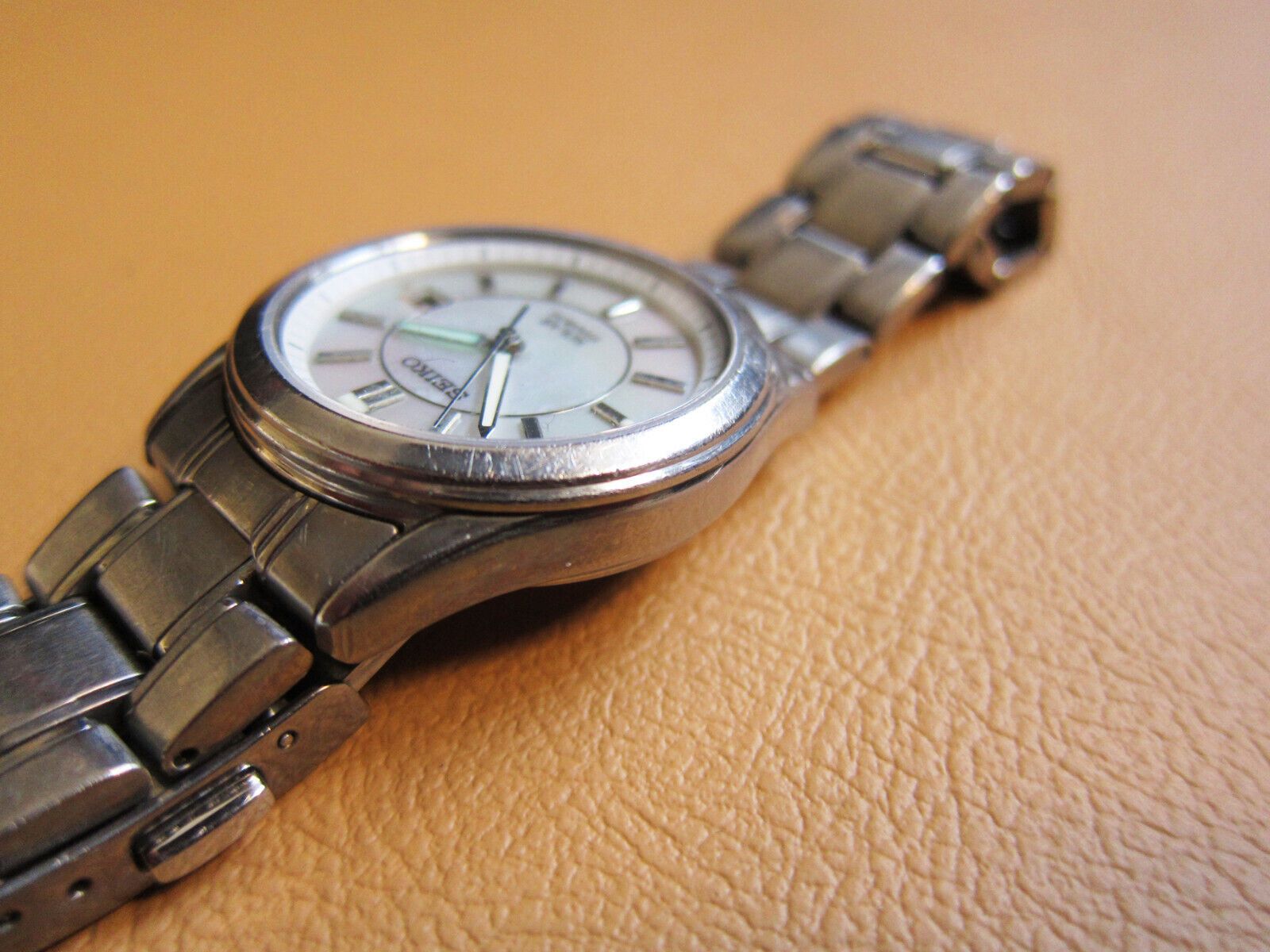 Seiko SEIKO V145-0AZ0 Solar Titanium Men's Watch with Shell Dial Size ONE SIZE - 6 Thumbnail
