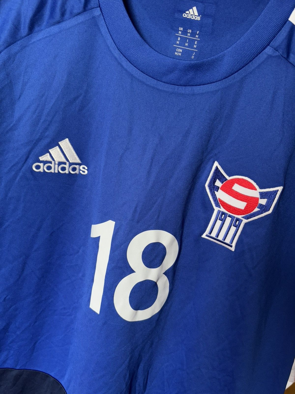 Adidas Faroe Islands adidas jersey 2015 2016 M Size US M / EU 48-50 / 2 - 3 Thumbnail