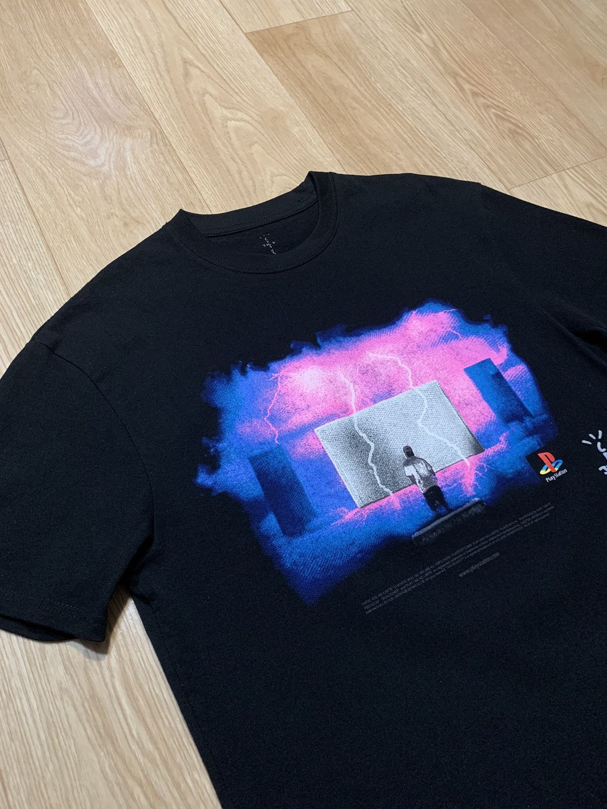 Playstation × Travis Scott Cactus Jack Travis Scott Play Station T-Shirt Size US M / EU 48-50 / 2 - 3 Thumbnail