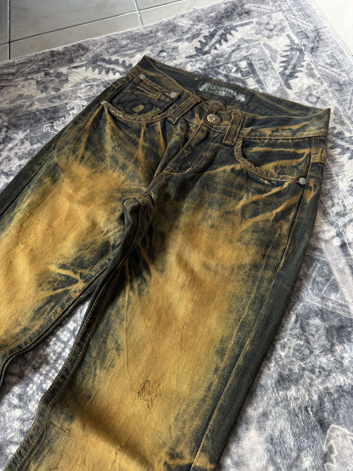 If Six Was Nine Red Pepper Shadow Mud Wash Embroidered Wings Jeans Size US 29 - 3 Thumbnail