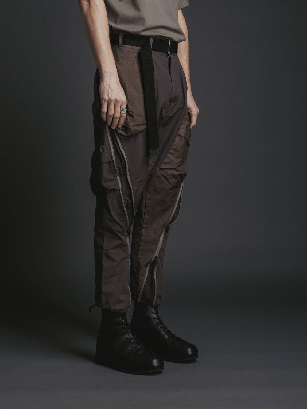 The Viridi-anne Gas Mask Tactical Military Pants Fits US 32-28 Julius Size US 30 / EU 46 - 2 Thumbnail