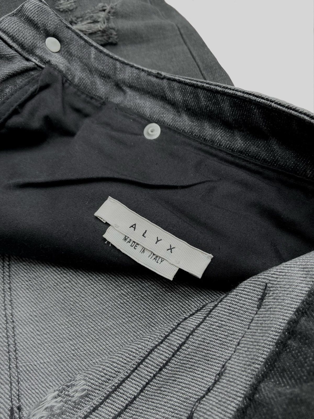 1017 ALYX 9SM Alyx SS18 Pierced Denim Size US 27 - 10 Thumbnail