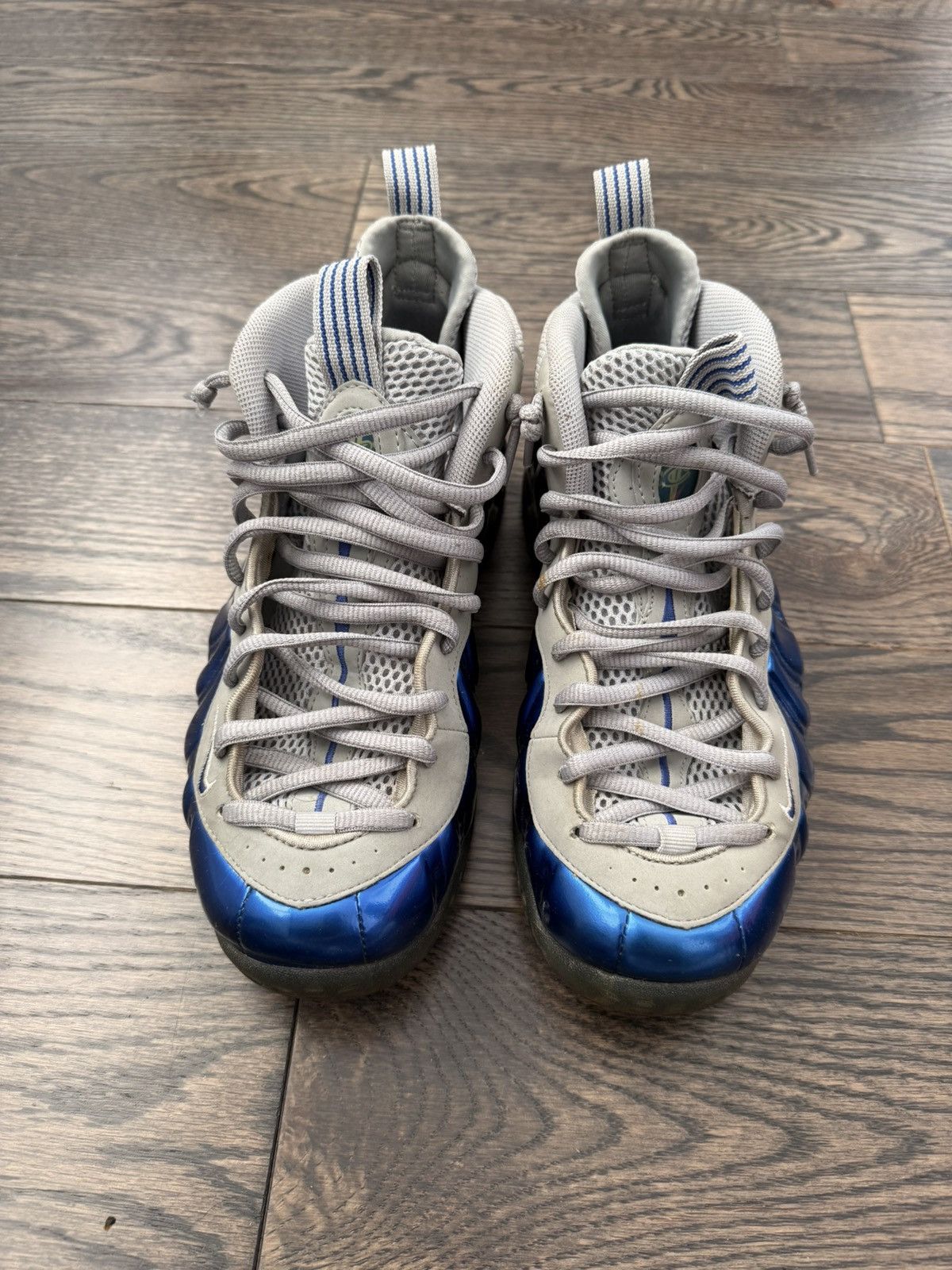 Nike Mens nike foamposite shoes Size US 9 / EU 42 - 4 Thumbnail