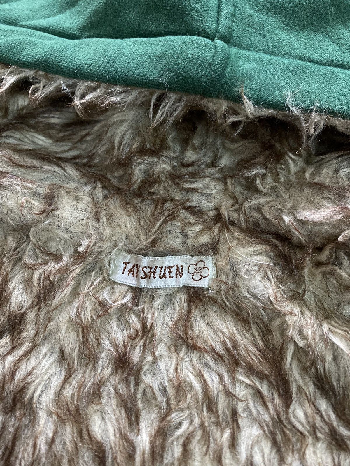 If Six Was Nine Japanes tayshuen faux fur ifsix lgb style Size US L / EU 52-54 / 3 - 4 Thumbnail