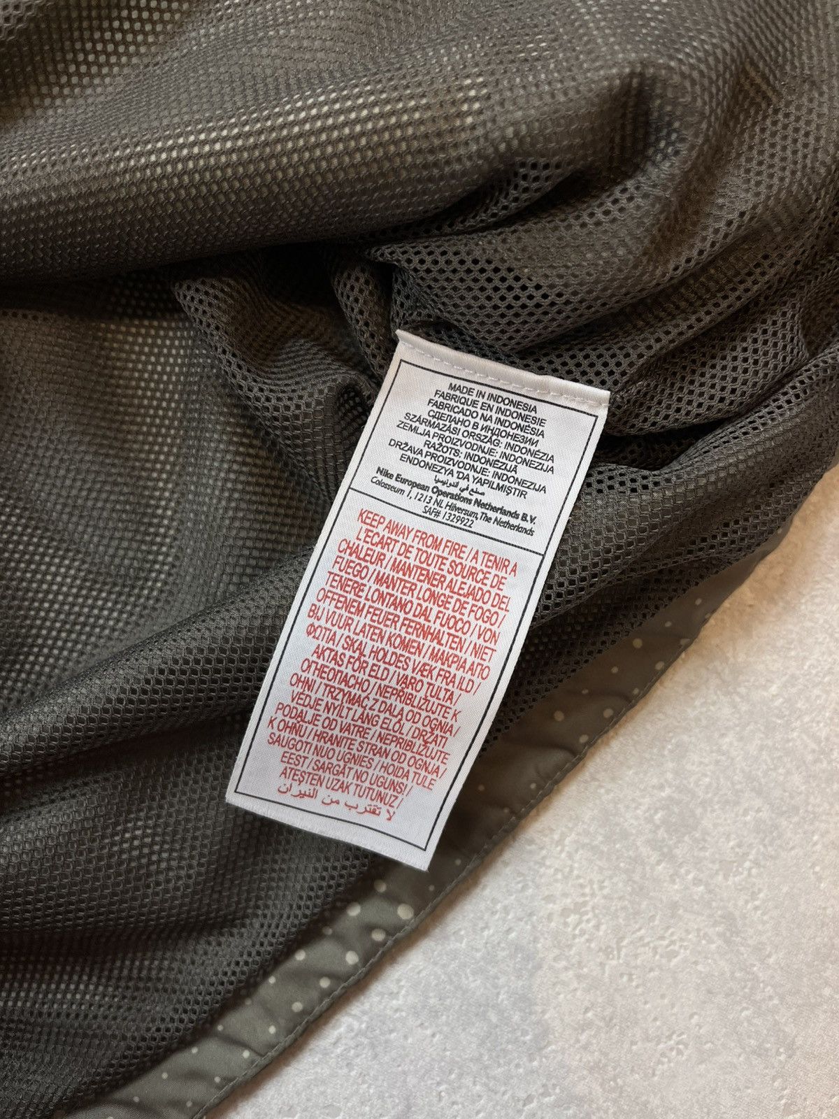 Nike × Vintage 00s Nike Retro Logo Vintage Y2K Windbreaker Nylon Jacket Size US M / EU 48-50 / 2 - 4 Thumbnail
