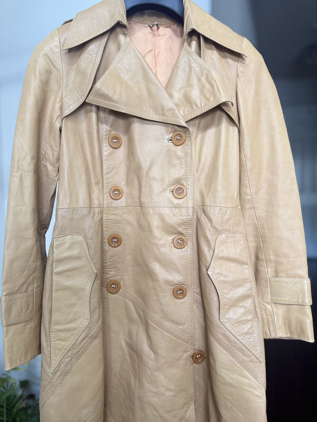 Other Vintage 1960sEuro Camel Leather Double Breasted Trench Coat Size M / US 6-8 / IT 42-44 - 10 Thumbnail