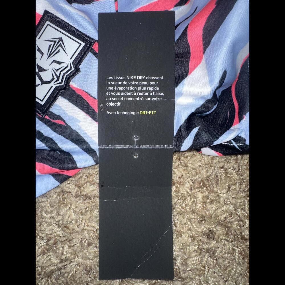 Nike Nike Kids (Unisex) Korea Short Sleeve Soccer Football Training T-Shirt Sample Size US M / EU 48-50 / 2 - 9 Thumbnail