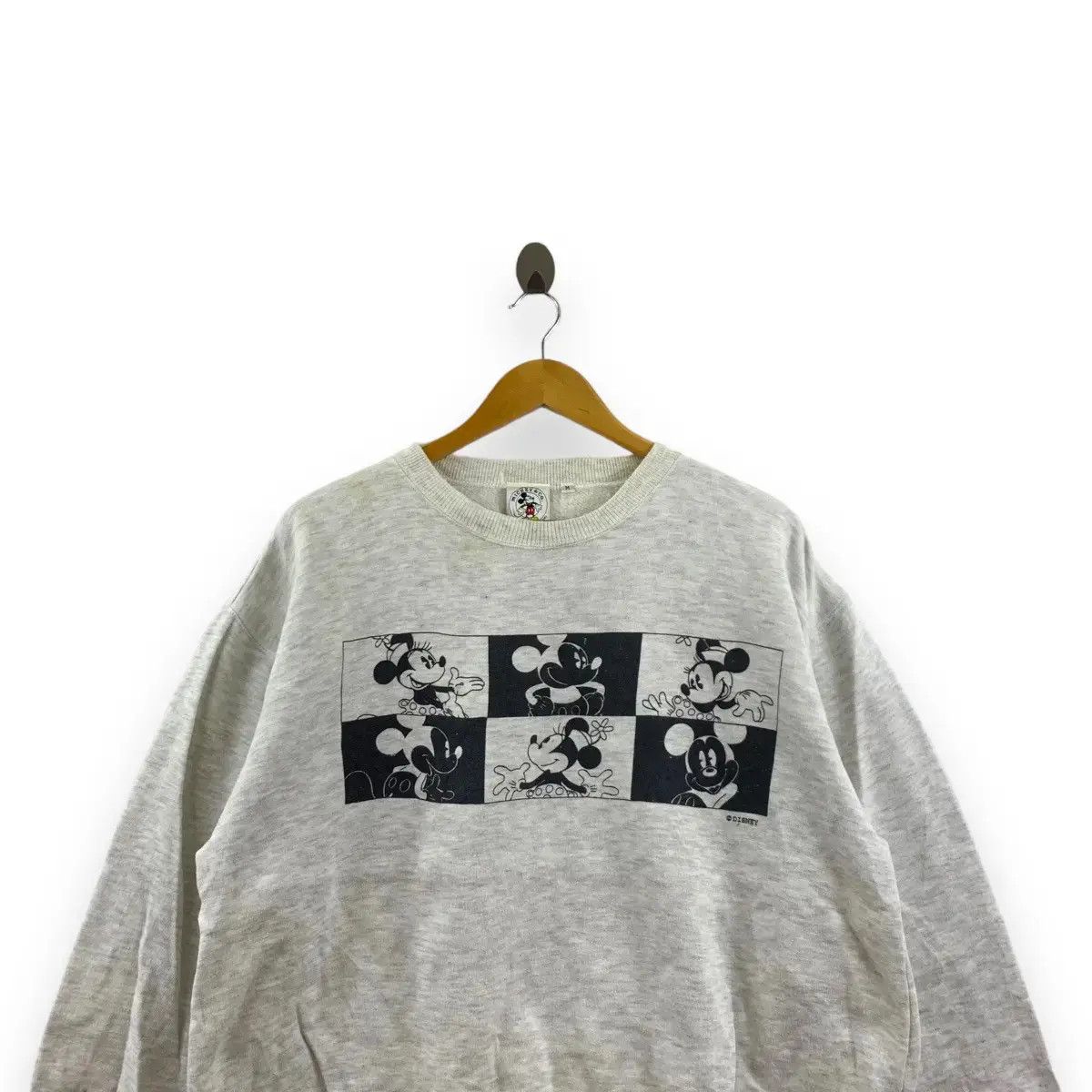 Disney Vintage 90’ DISNEY MICKEY MINNIE MOUSE Love Sweatshirt Size M / US 6-8 / IT 42-44 - 2 Thumbnail