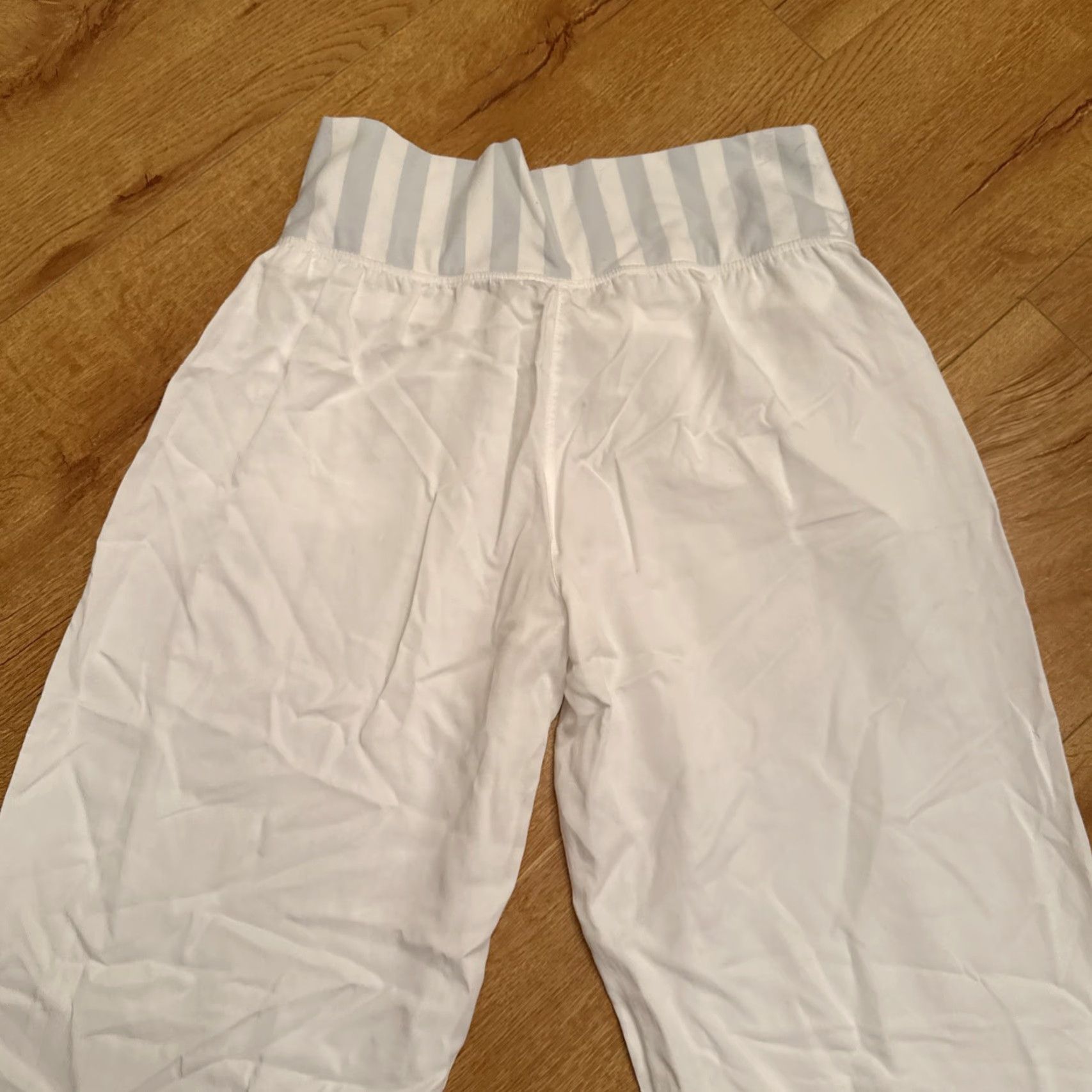 Lululemon Lululemon Studio Joggers Women 6 White Stripe Drawstring Ankle Wide-Leg Size 28" / US 6 / IT 42 - 7 Thumbnail