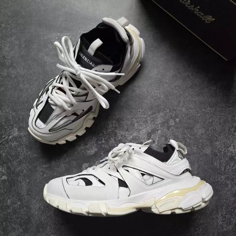 Balenciaga BALENCIAGA TRACK Black and White Sneakers-2505 Size US 6 / EU 39 - 4 Thumbnail