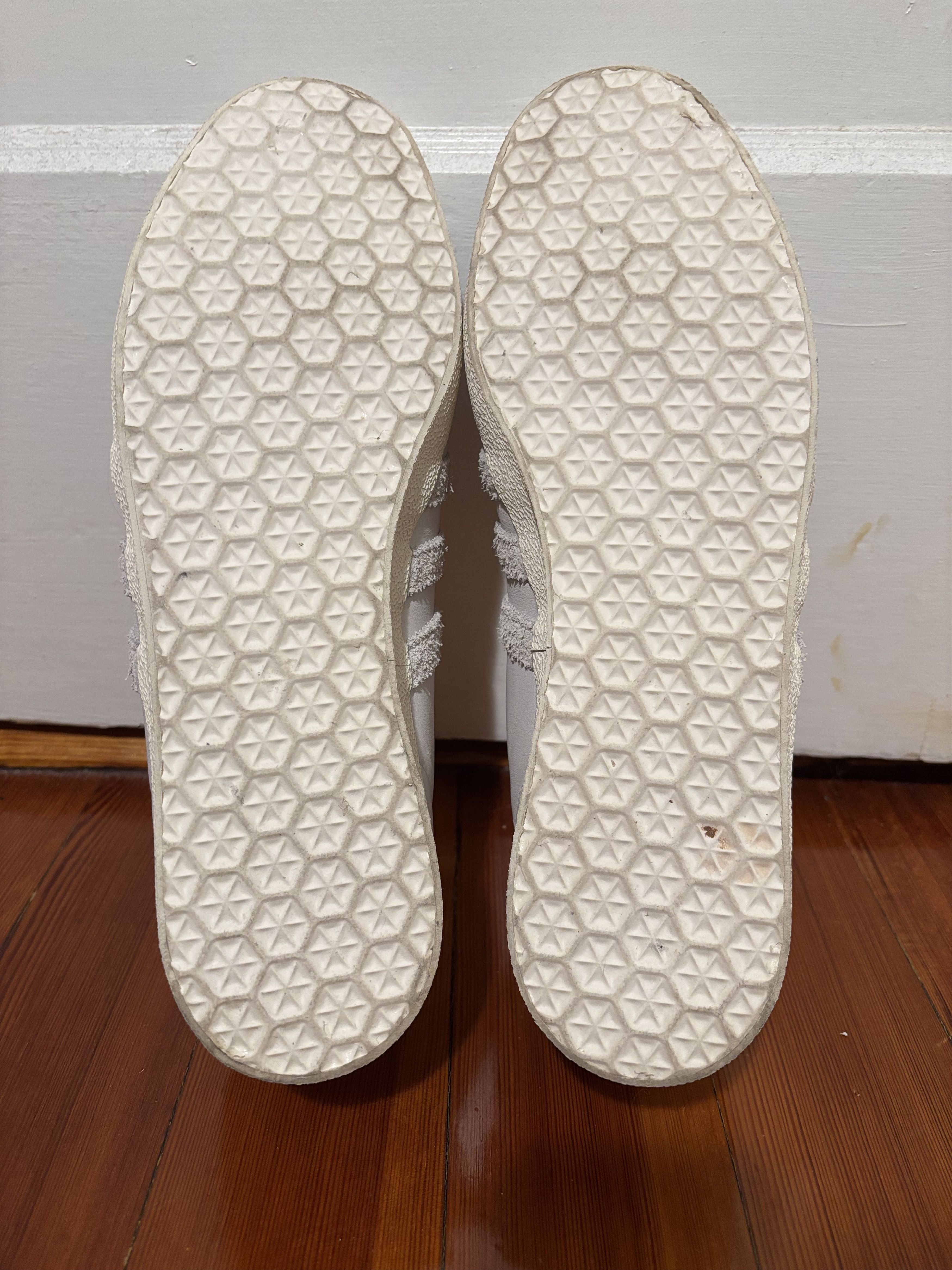 Adidas adidas originals Gazelle OG Disney Little Mermaid shoes Size US 11 / EU 44 - 7 Thumbnail