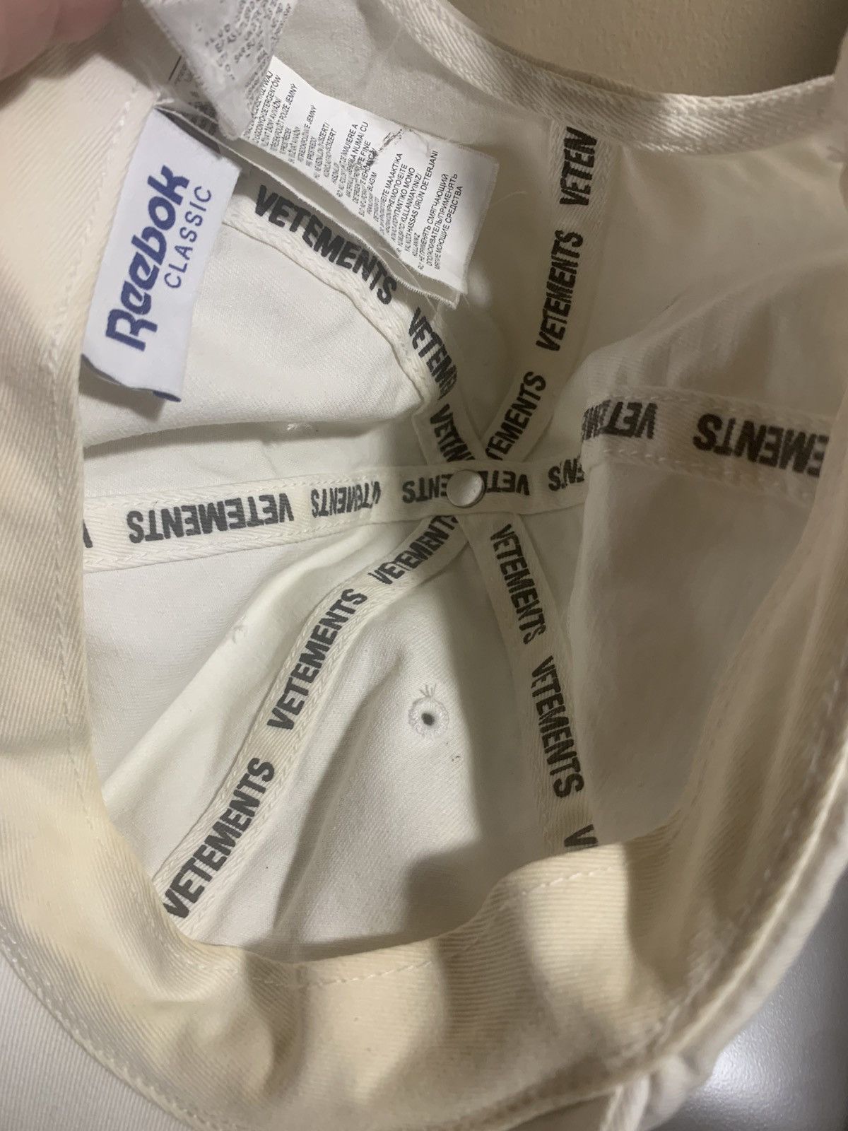 Vetements Vetements metal ring cap hat VERY RARE Size ONE SIZE - 4 Thumbnail