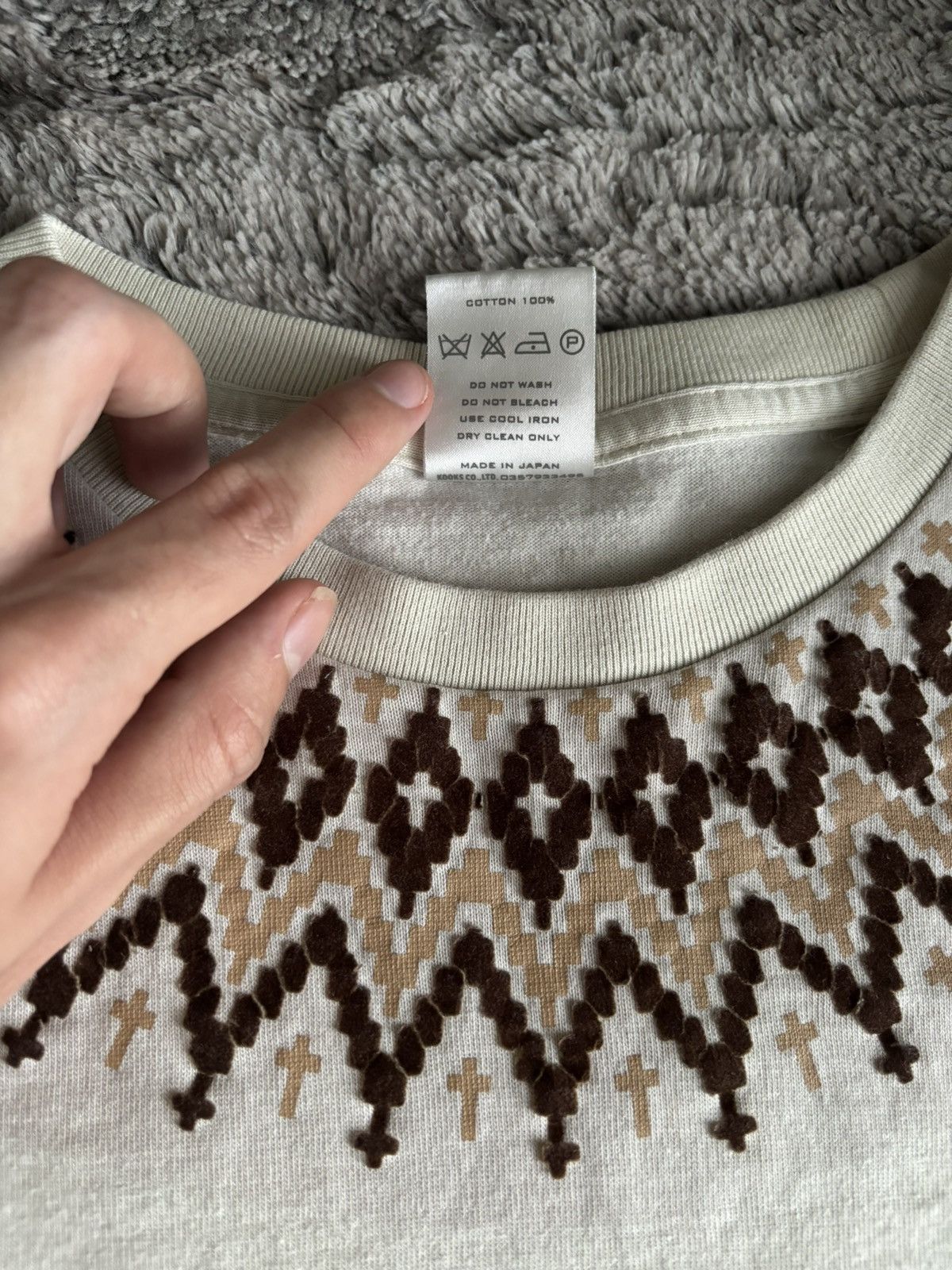 Number (N)ine aw02 “nowhere man” tribal longsleeve Size US S / EU 44-46 / 1 - 3 Thumbnail