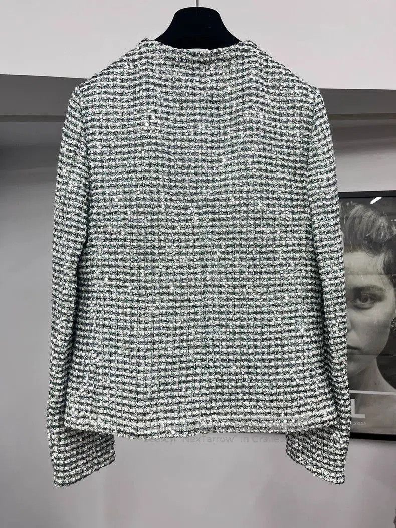 Chanel Chanel 23P Green Silver Sequin Jacket. Size US M / EU 48-50 / 2 - 3 Thumbnail