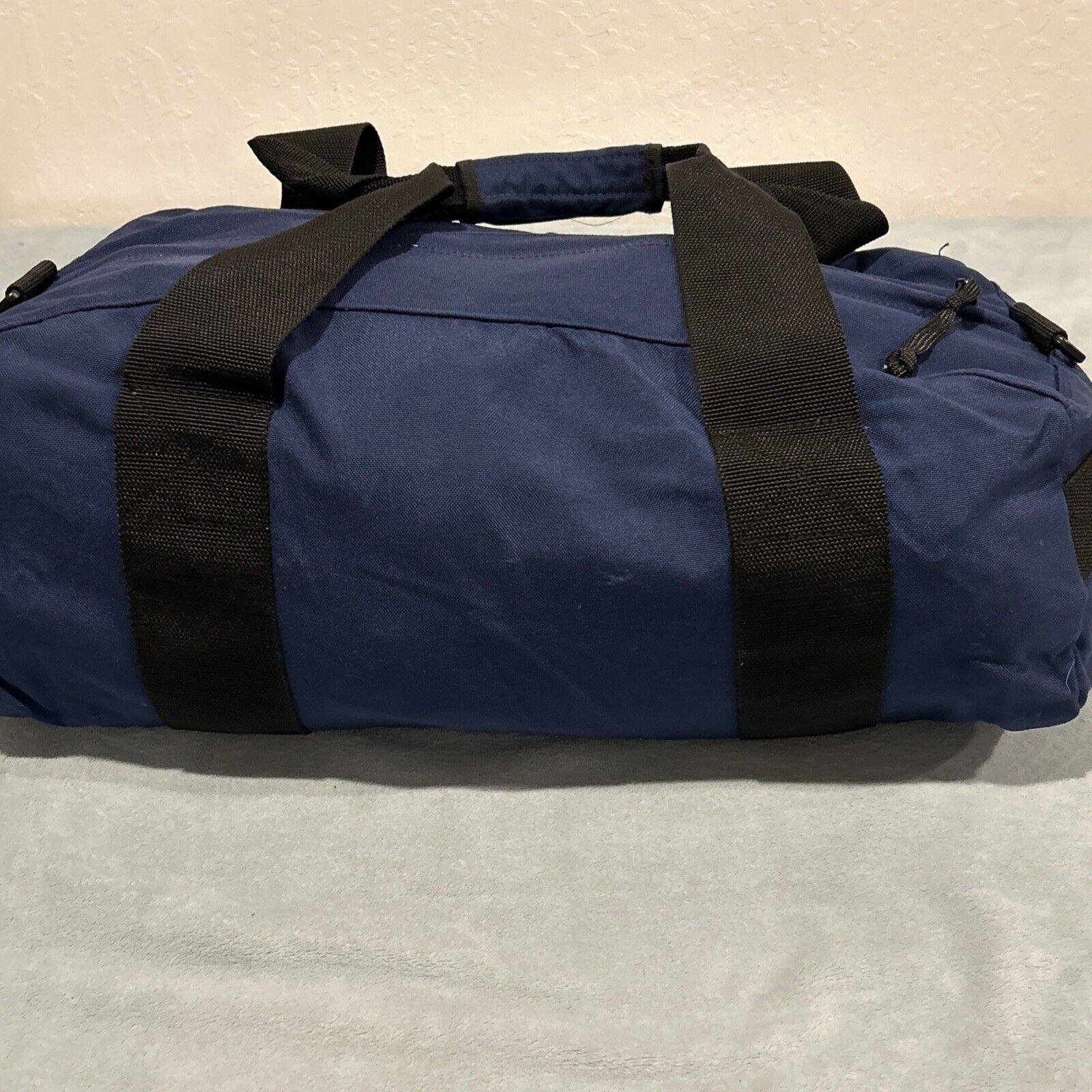 Eddie Bauer Eddie Bauer Thick Duffle Bag Large 24x13x11 Canvas Mechanic Size ONE SIZE - 4 Thumbnail