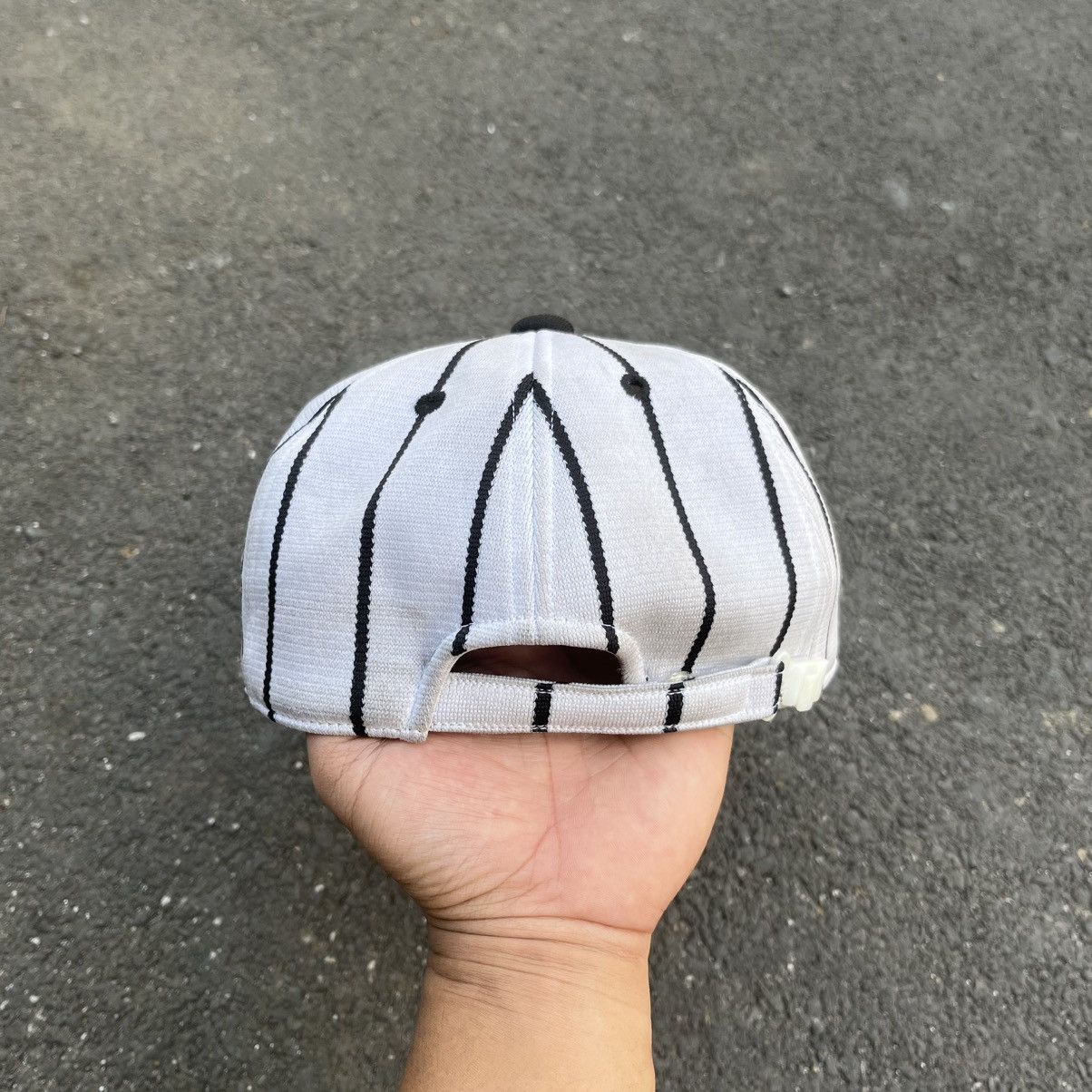 Japanese Brand Hanshin Tigers Pinstripe Baseball Cap hat Japan Osaka Size ONE SIZE - 4 Thumbnail