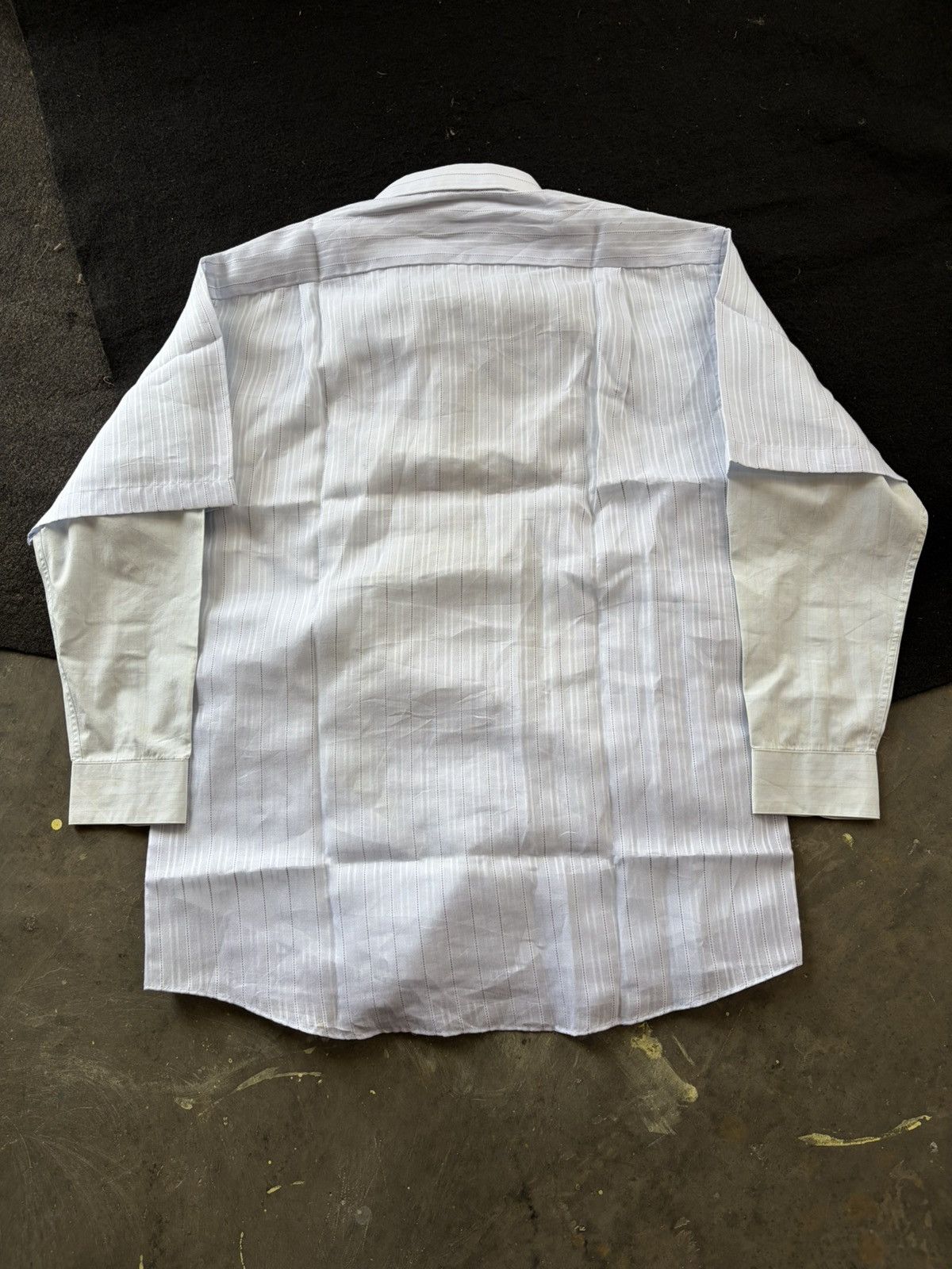Balenciaga Balenciaga double layered vintage shirt button Size US XL / EU 56 / 4 - 3 Thumbnail
