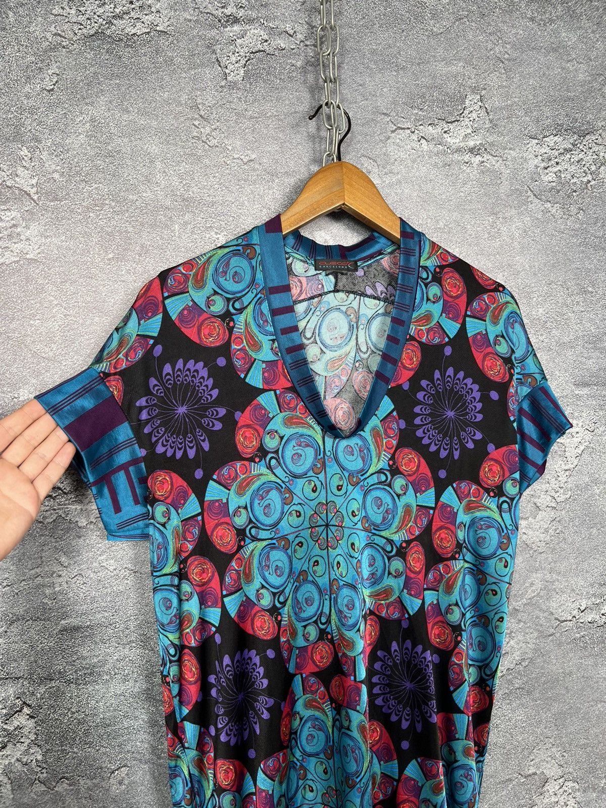 Custo Barcelona Custo Barcelona 100% Viscose Tunic With Abstract Print Size S / US 4 / IT 40 - 2 Thumbnail