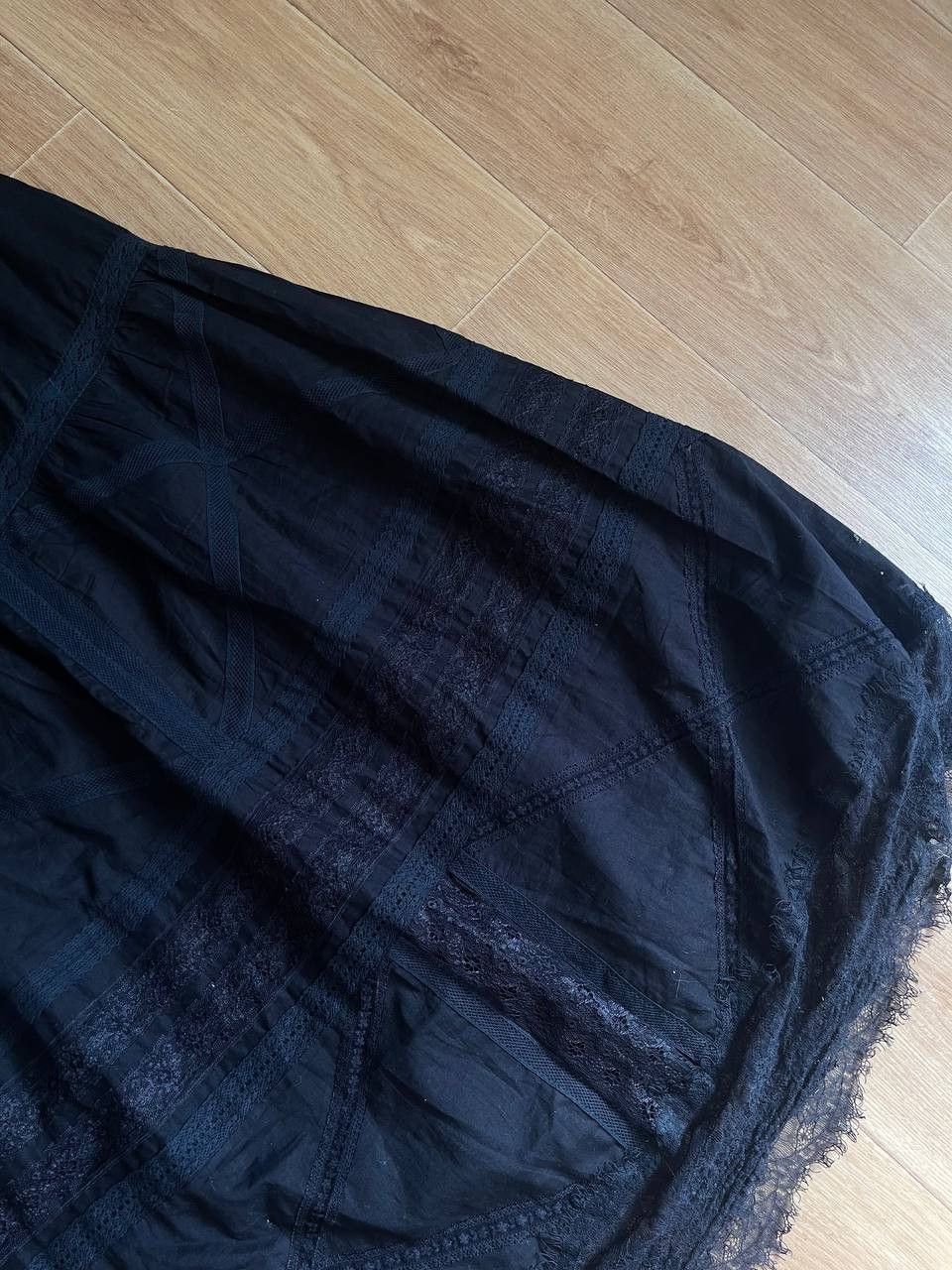 Diesel Vintage Diesel Black Avant Garde Maxi Skirt Size 27" / US 4 / IT 40 - 15 Thumbnail