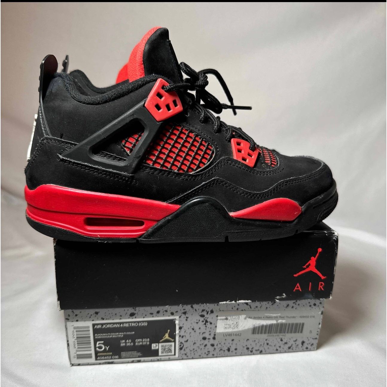 Jordan Brand × Nike Size 5 - Nike Air Jordan 4 Retro GS Red Thunder Men's Shoes Size US 5 / EU 37 - 1 Thumbnail