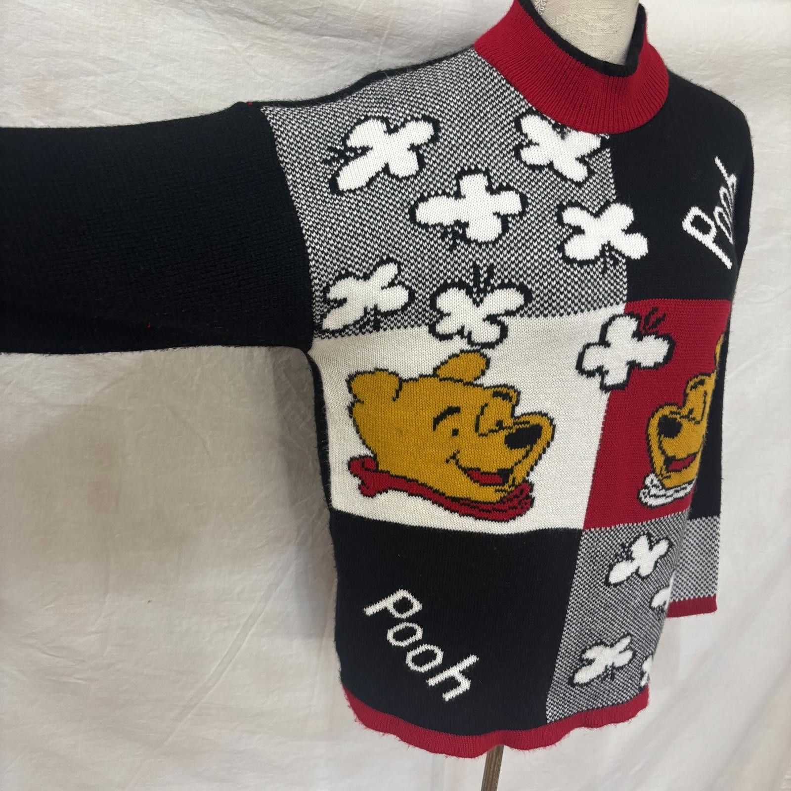 Other Vtg 90s knit Pooh sweater size large Size L / US 10 / IT 46 - 2 Thumbnail