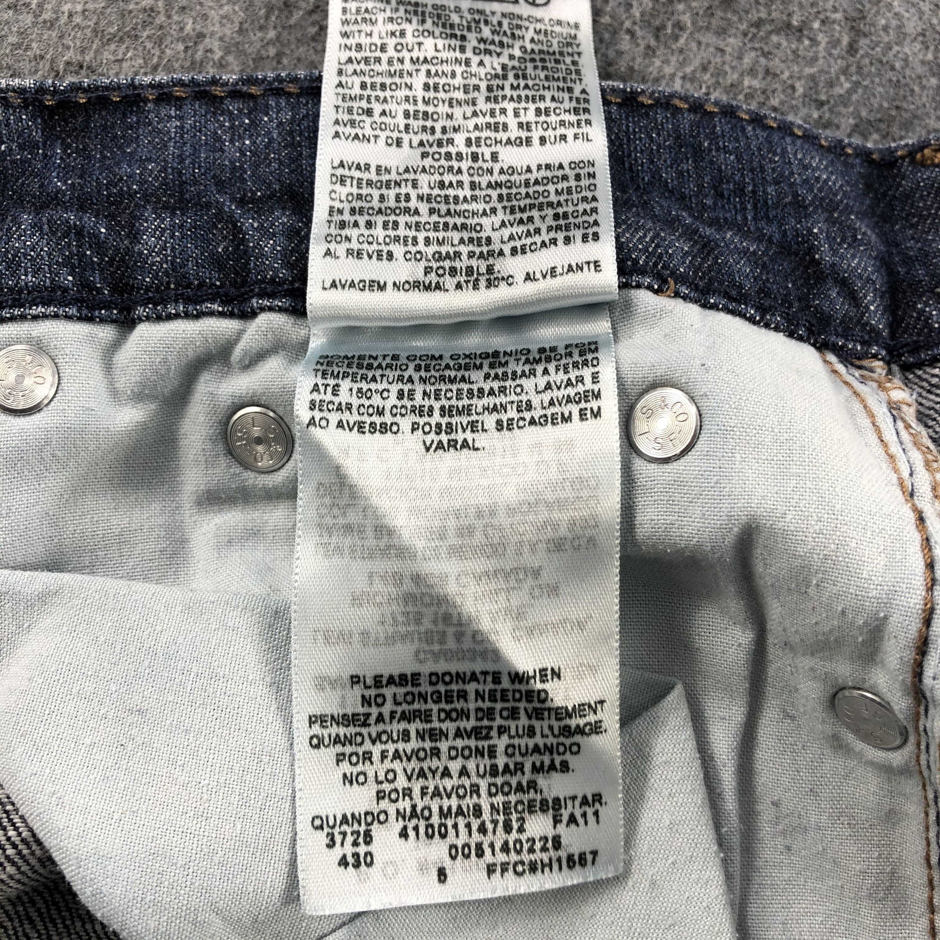 Levi's Vintage Blue Wash Levis 514 Jeans-J2220 Size US 31 - 10 Thumbnail