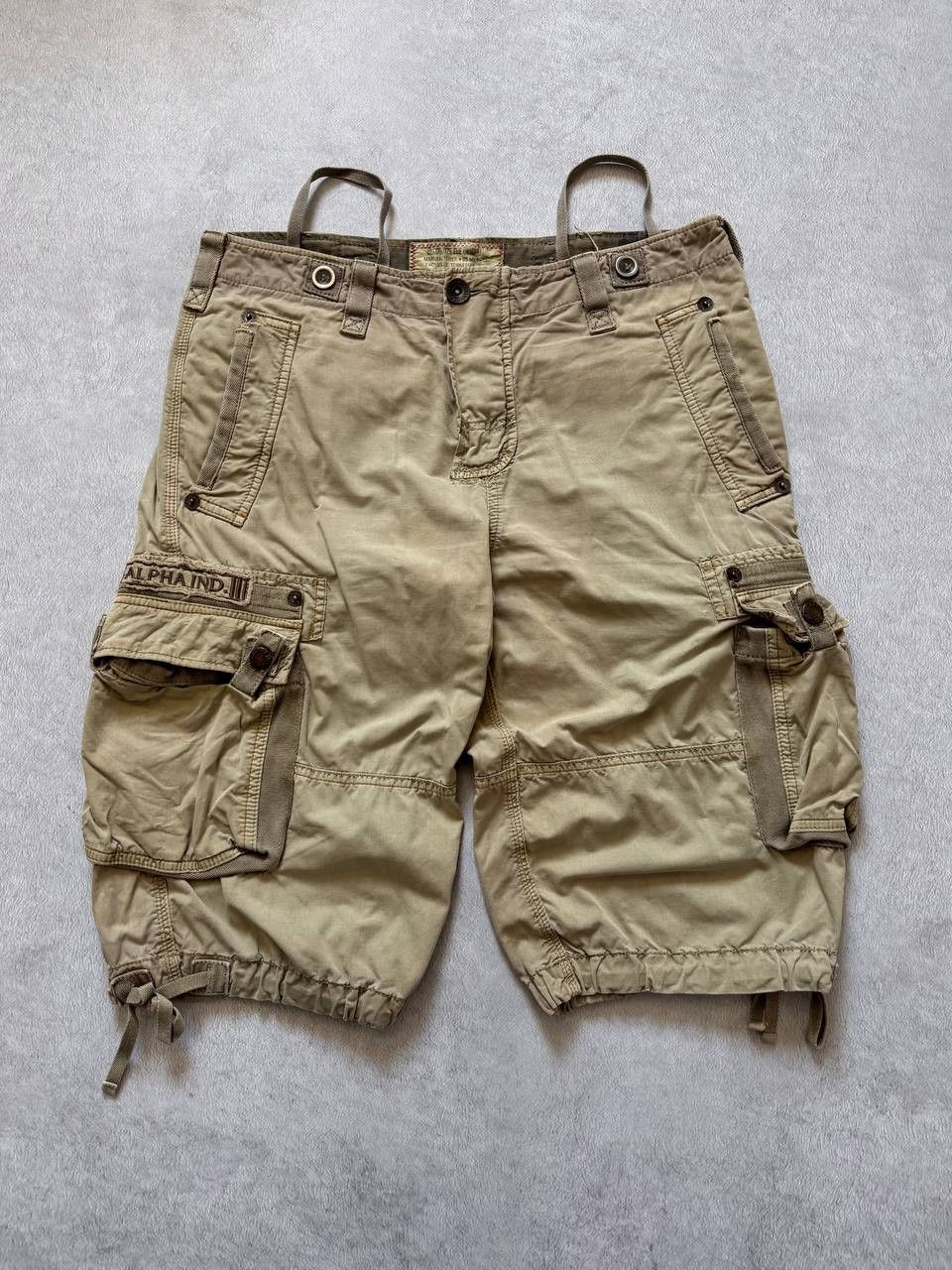 Alpha Industries Alpha Industries Cargo Shorts Faded Dirty Military Style Size US 32 / EU 48 - 4 Thumbnail
