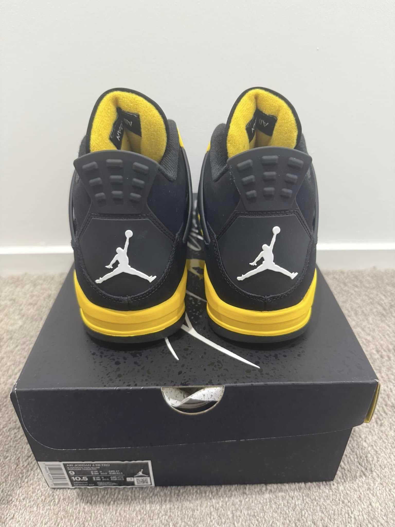 Jordan Brand Air Jordan 4 Thunder 2023 US9 Size US 9 / EU 42 - 3 Thumbnail
