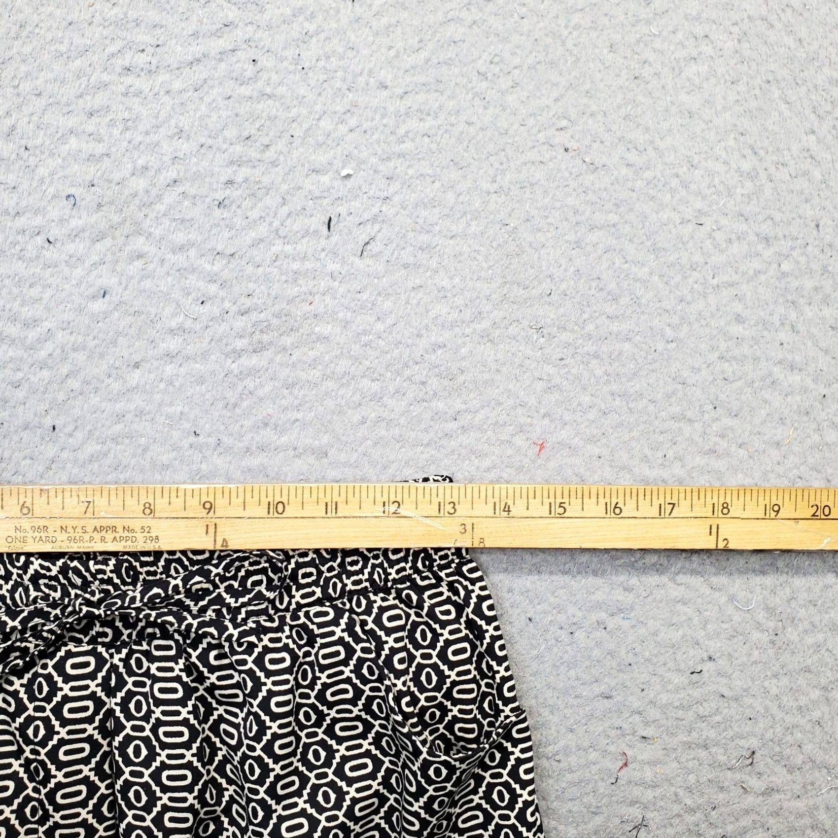 Vintage Walter Baker W118 Pants Womens Small Multi Geometric Elastic Waist Drawstring Size 28" / US 6 / IT 42 - 6 Thumbnail