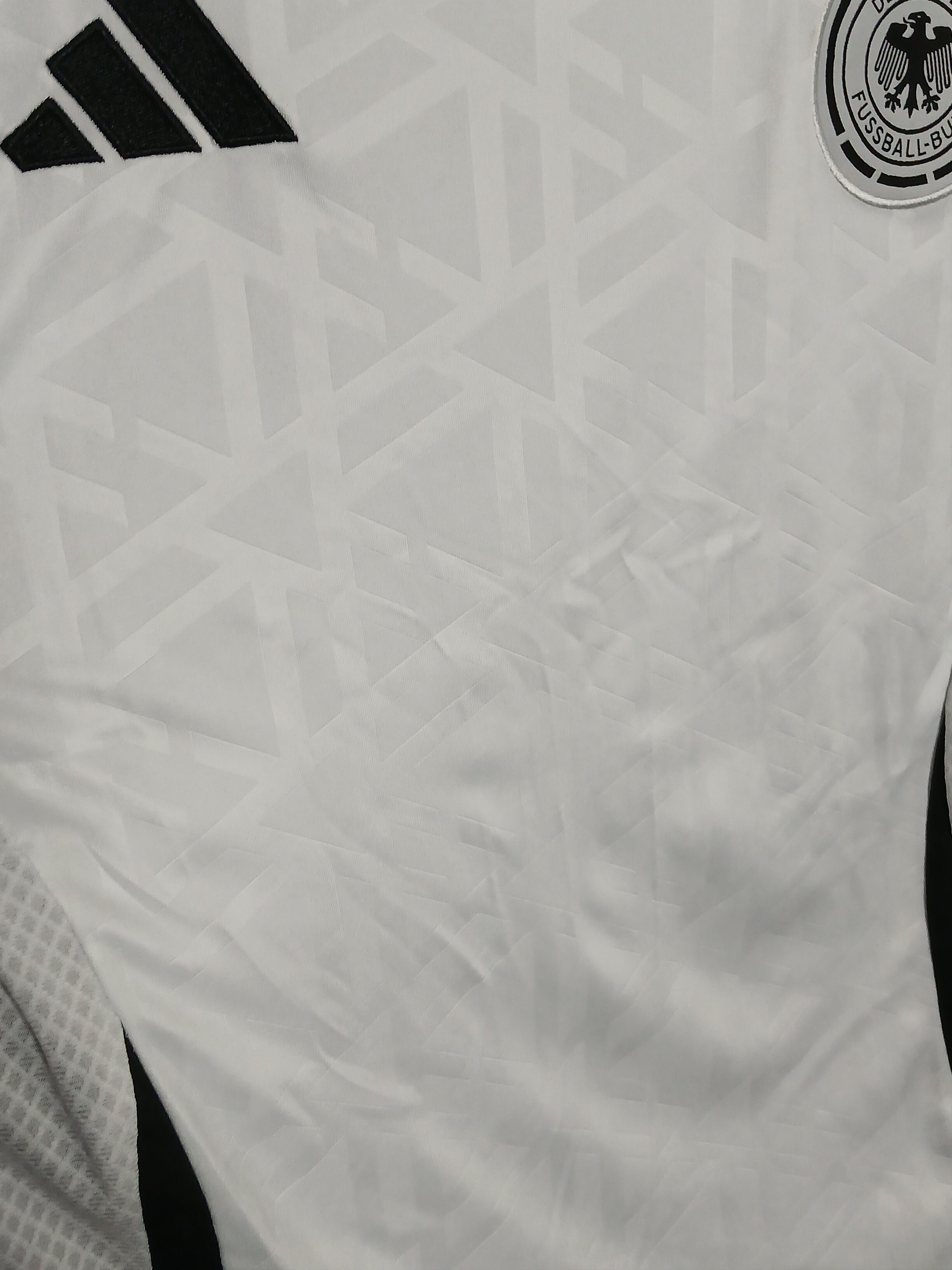 Adidas Germany National Team 24/25 Home Football Jersey Size US S / EU 44-46 / 1 - 7 Thumbnail