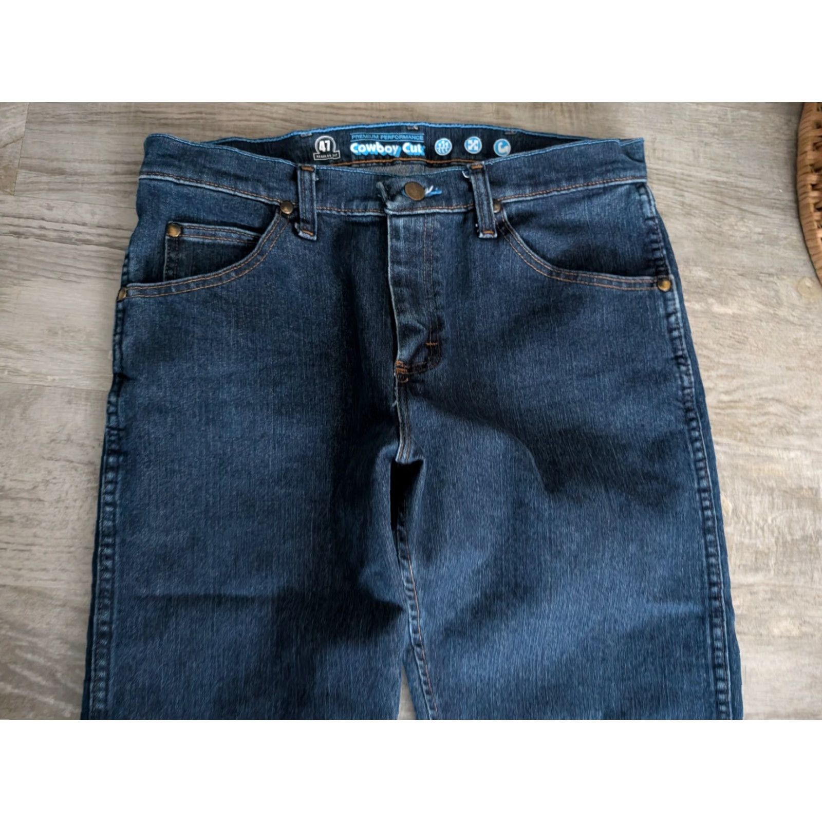 Wrangler Wrangler Jeans Cowboy Cut 47MAVMR 30x32 Western Denim Mens Classic Bootcut Blue Cotton Blend NICARAGUAN EUC Size US 30 / EU 46 - 3 Thumbnail