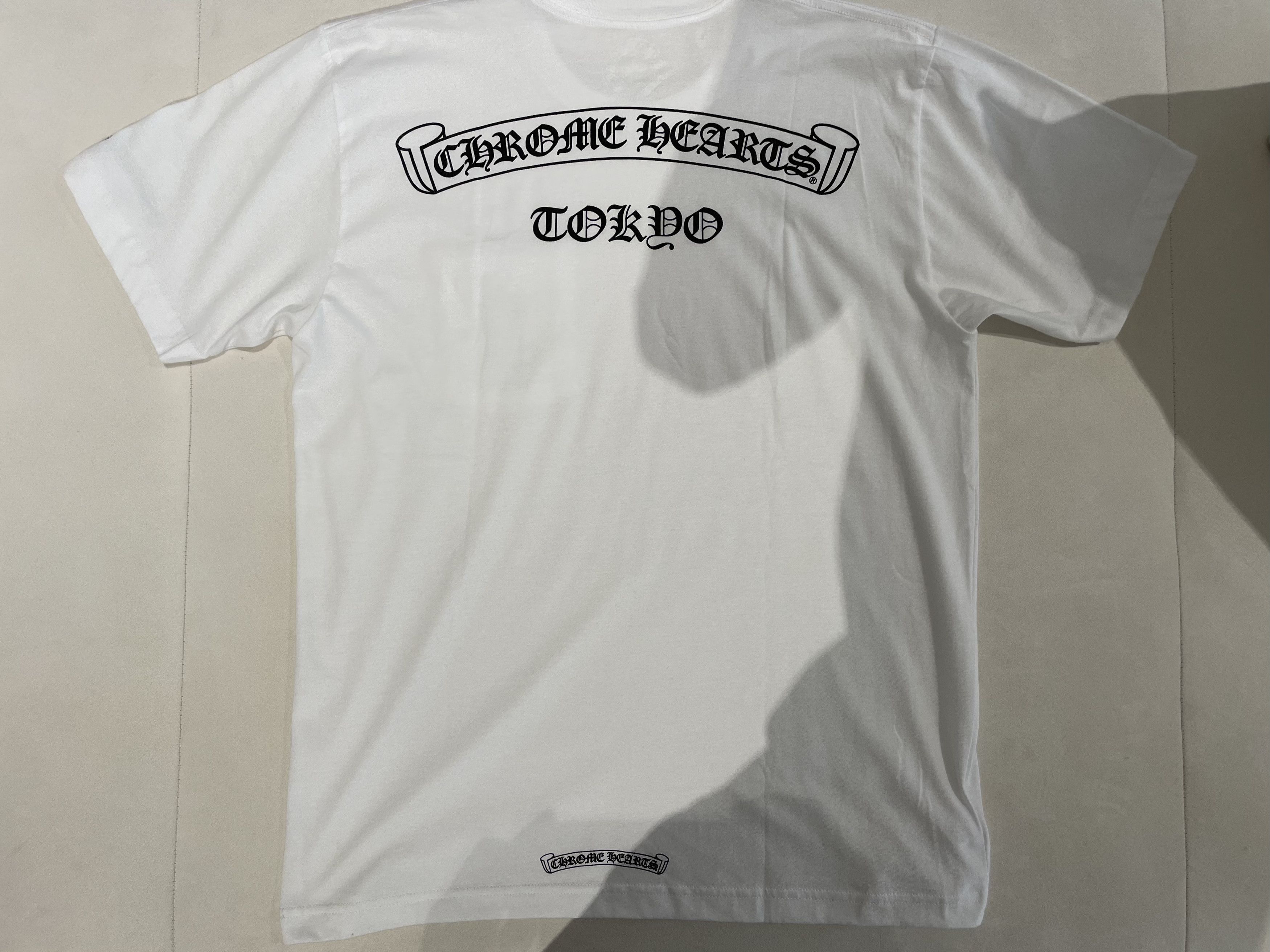 Chrome Hearts Chrome Hearts Tokyo Exclusive Scroll Label Short Sleeve Tee Size US L / EU 52-54 / 3 - 3 Thumbnail