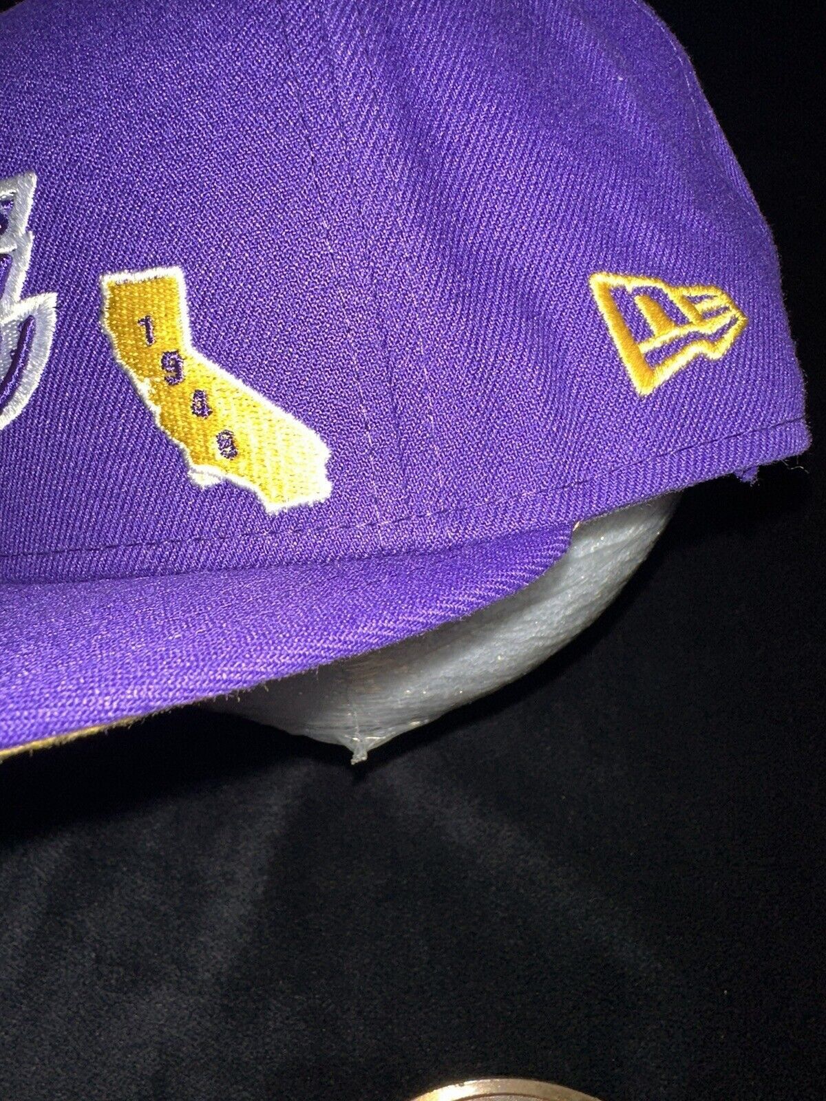 New Era NWT (7 5/8) New Era 59Fifty LA Lakers Identity Fitted Cap Size ONE SIZE - 3 Thumbnail