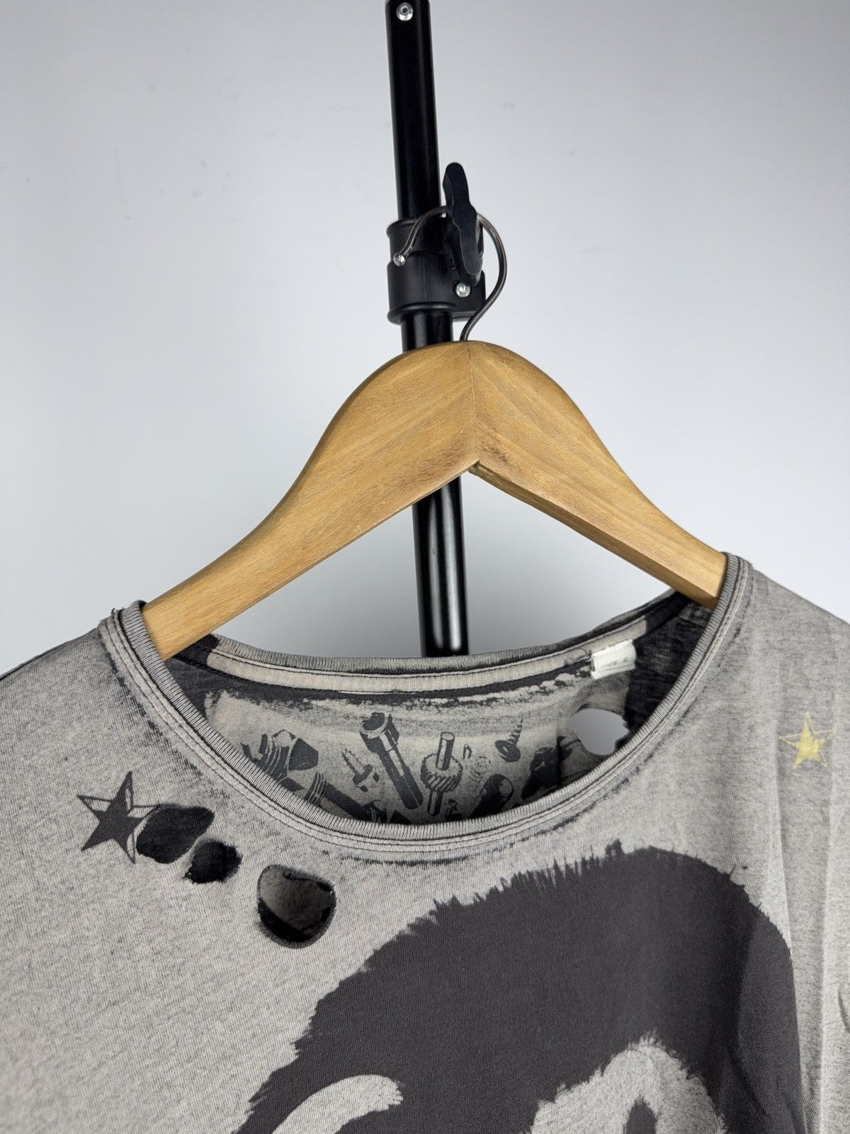 Diesel Y2K DIESEL Punk Rock Skull Distressed Graphic T-Shirt Grunge Size US S / EU 44-46 / 1 - 4 Thumbnail