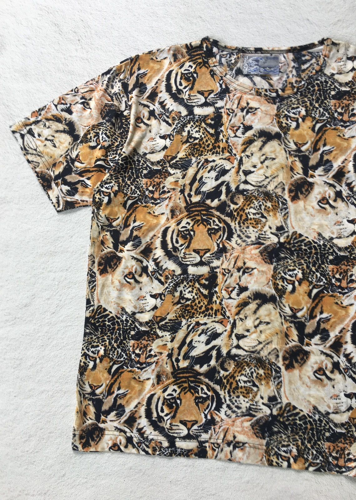 Kenzo Vintage Kenzo Animals Tshirt Size US M / EU 48-50 / 2 - 2 Thumbnail